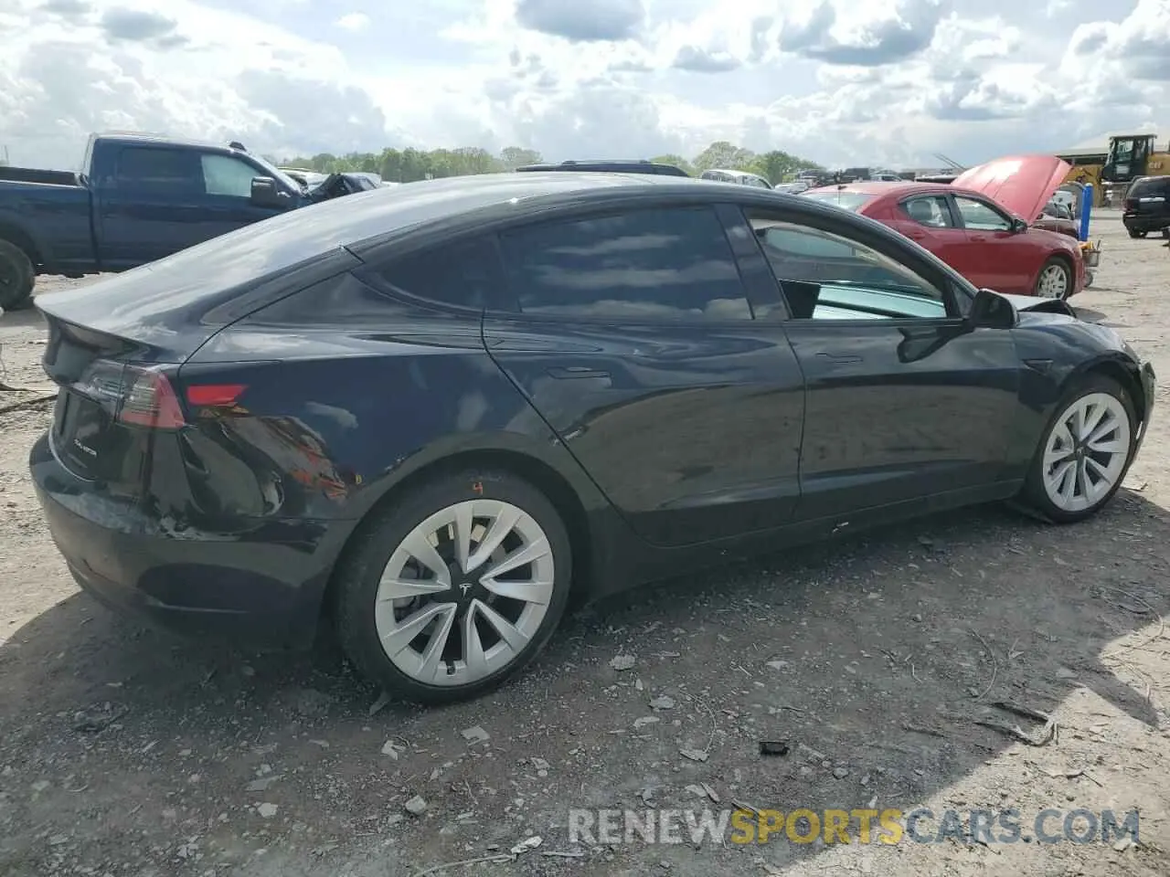 3 Photograph of a damaged car 5YJ3E1EB2MF989974 TESLA MODEL 3 2021