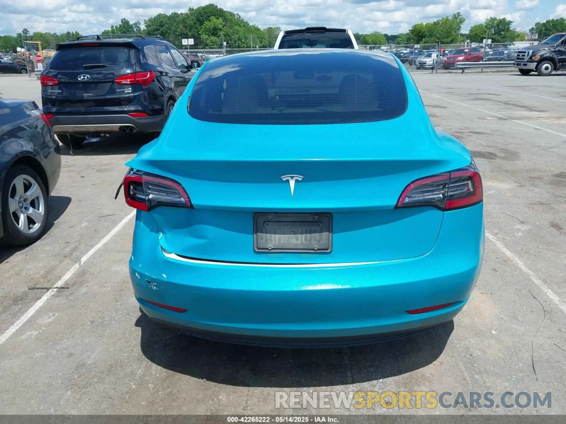 15 Photograph of a damaged car 5YJ3E1EB2MF990302 TESLA MODEL 3 2021