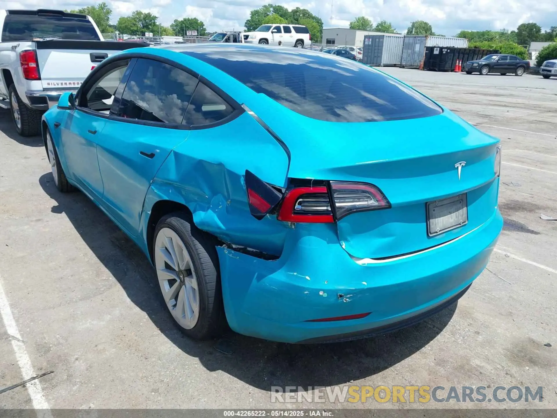 3 Photograph of a damaged car 5YJ3E1EB2MF990302 TESLA MODEL 3 2021