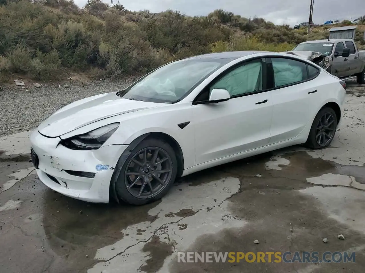 1 Photograph of a damaged car 5YJ3E1EB3MF009314 TESLA MODEL 3 2021