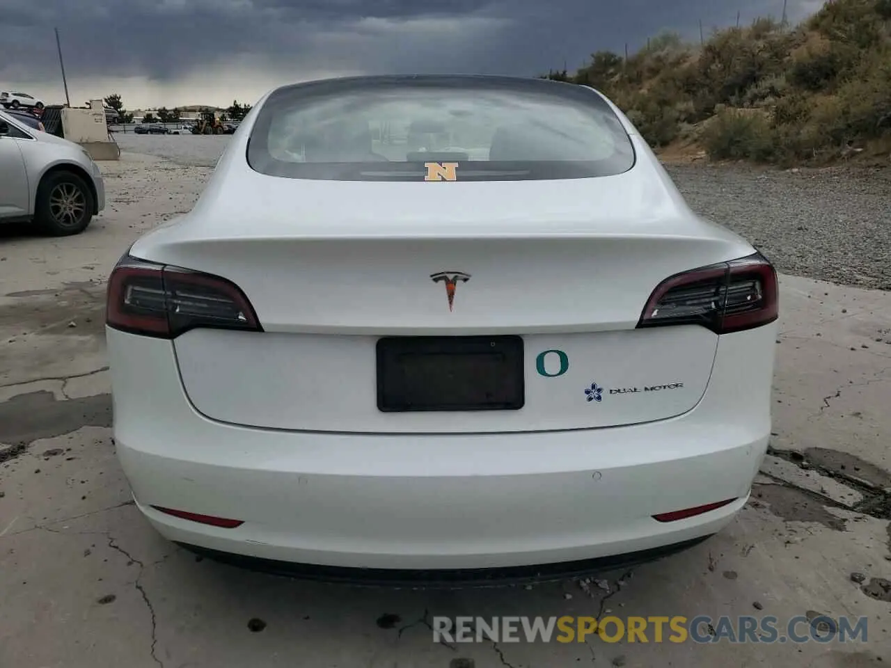 6 Photograph of a damaged car 5YJ3E1EB3MF009314 TESLA MODEL 3 2021