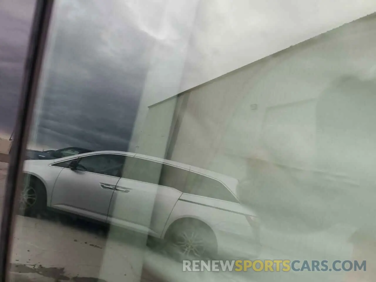 8 Photograph of a damaged car 5YJ3E1EB3MF009314 TESLA MODEL 3 2021