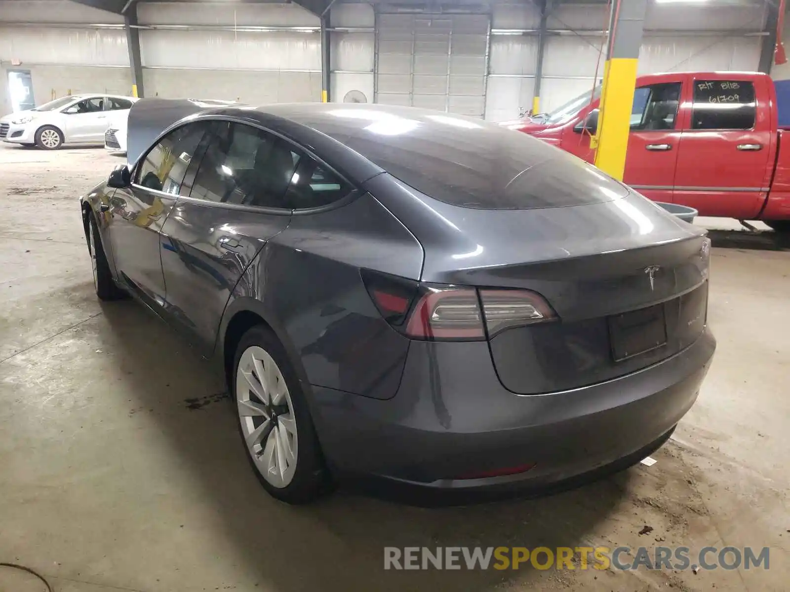 3 Photograph of a damaged car 5YJ3E1EB3MF015601 TESLA MODEL 3 2021