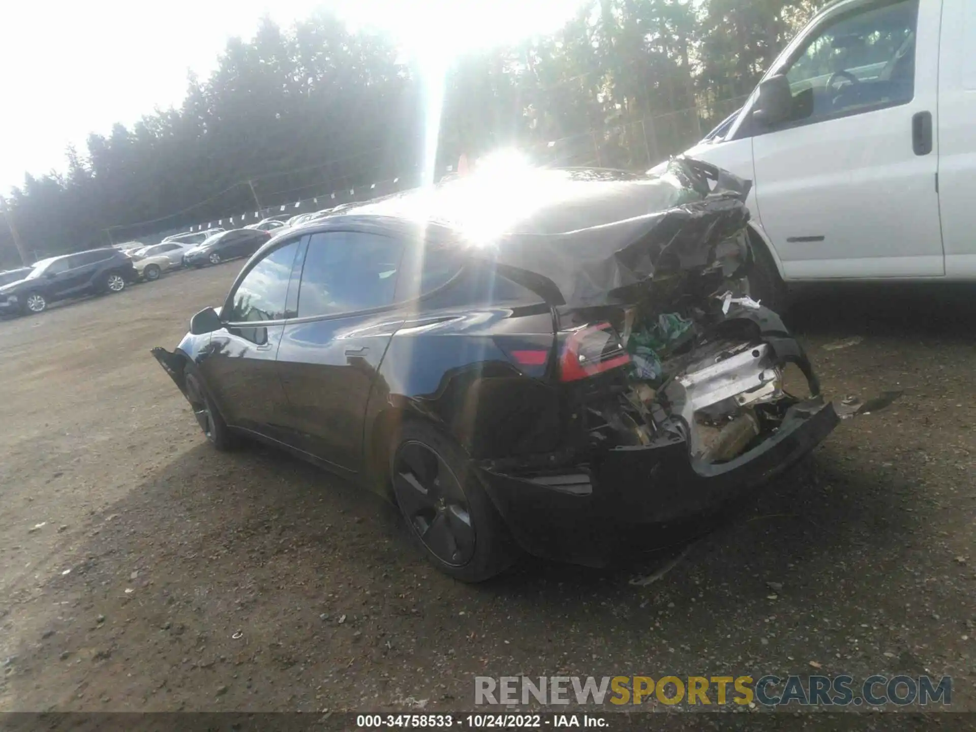 3 Photograph of a damaged car 5YJ3E1EB3MF026419 TESLA MODEL 3 2021