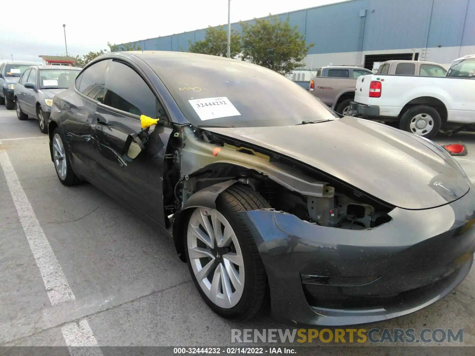 6 Photograph of a damaged car 5YJ3E1EB3MF045147 TESLA MODEL 3 2021