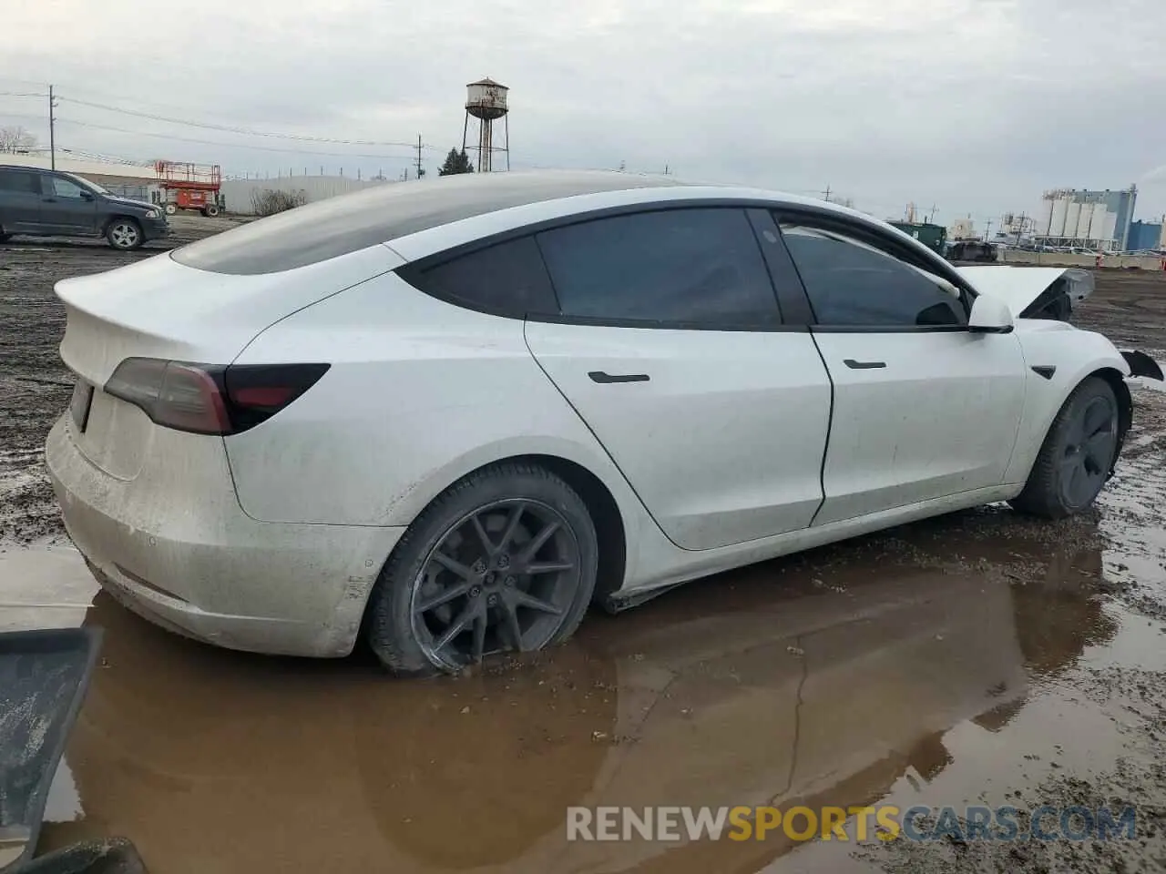 3 Photograph of a damaged car 5YJ3E1EB3MF068539 TESLA MODEL 3 2021
