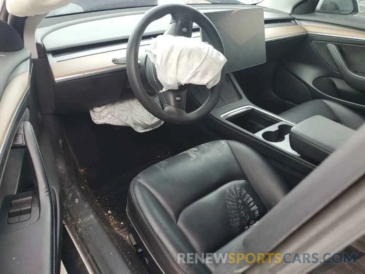 8 Photograph of a damaged car 5YJ3E1EB3MF068539 TESLA MODEL 3 2021