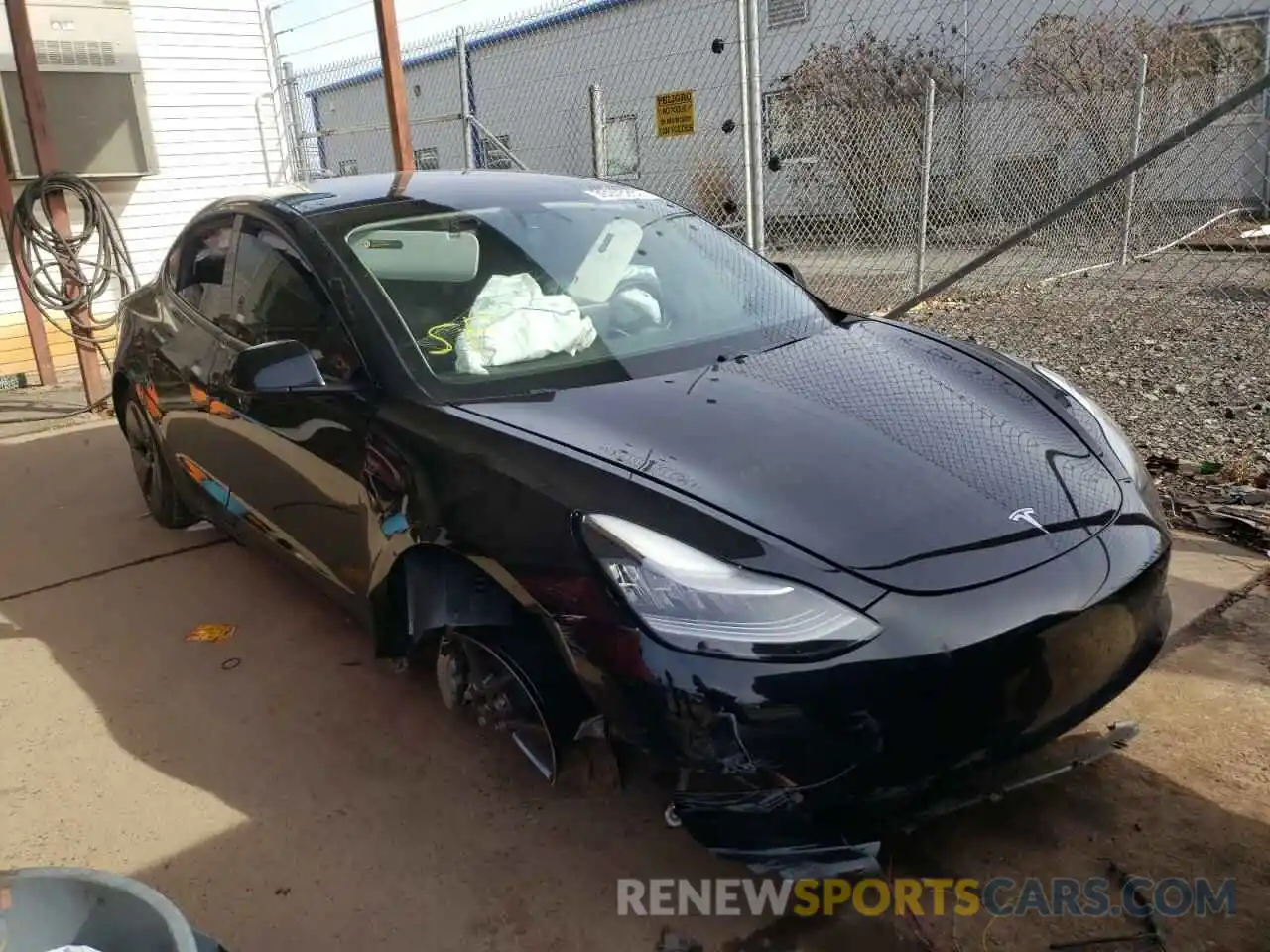 1 Photograph of a damaged car 5YJ3E1EB3MF836696 TESLA MODEL 3 2021