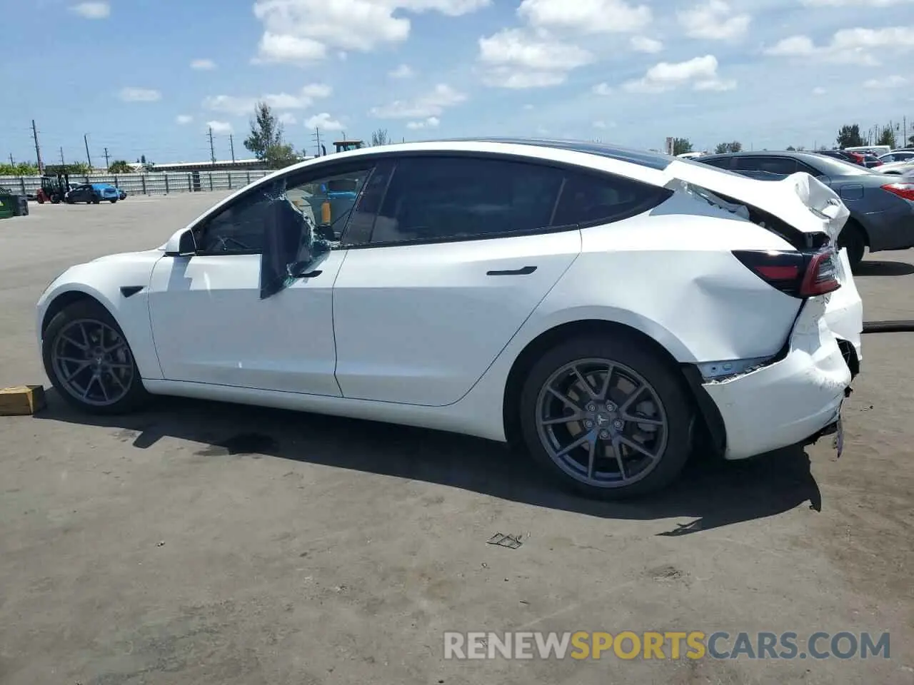 2 Photograph of a damaged car 5YJ3E1EB3MF855944 TESLA MODEL 3 2021