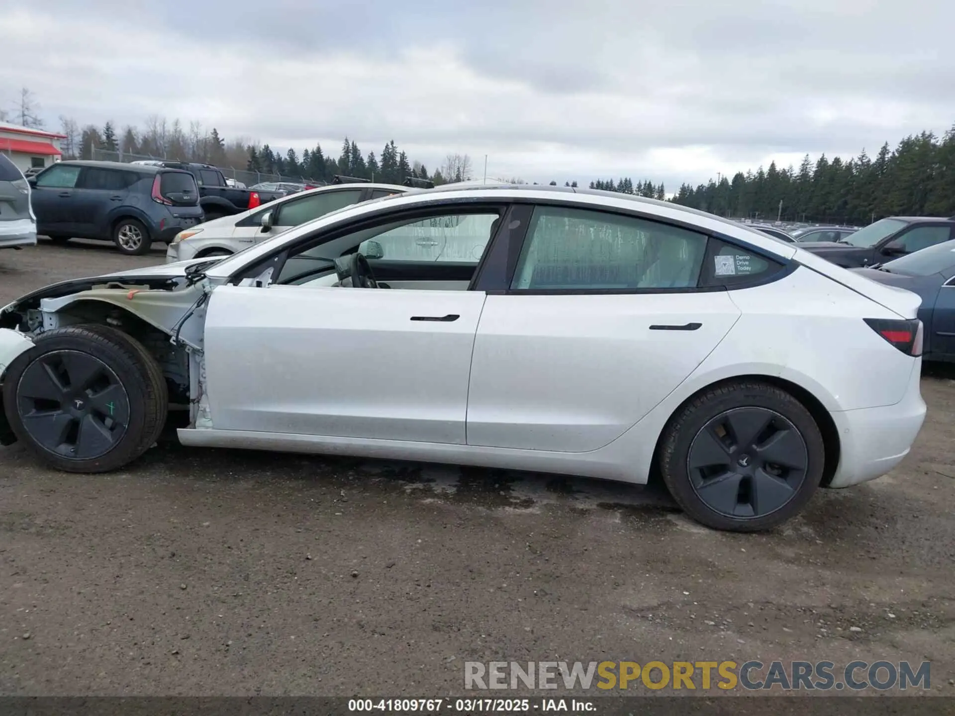 15 Photograph of a damaged car 5YJ3E1EB3MF856009 TESLA MODEL 3 2021