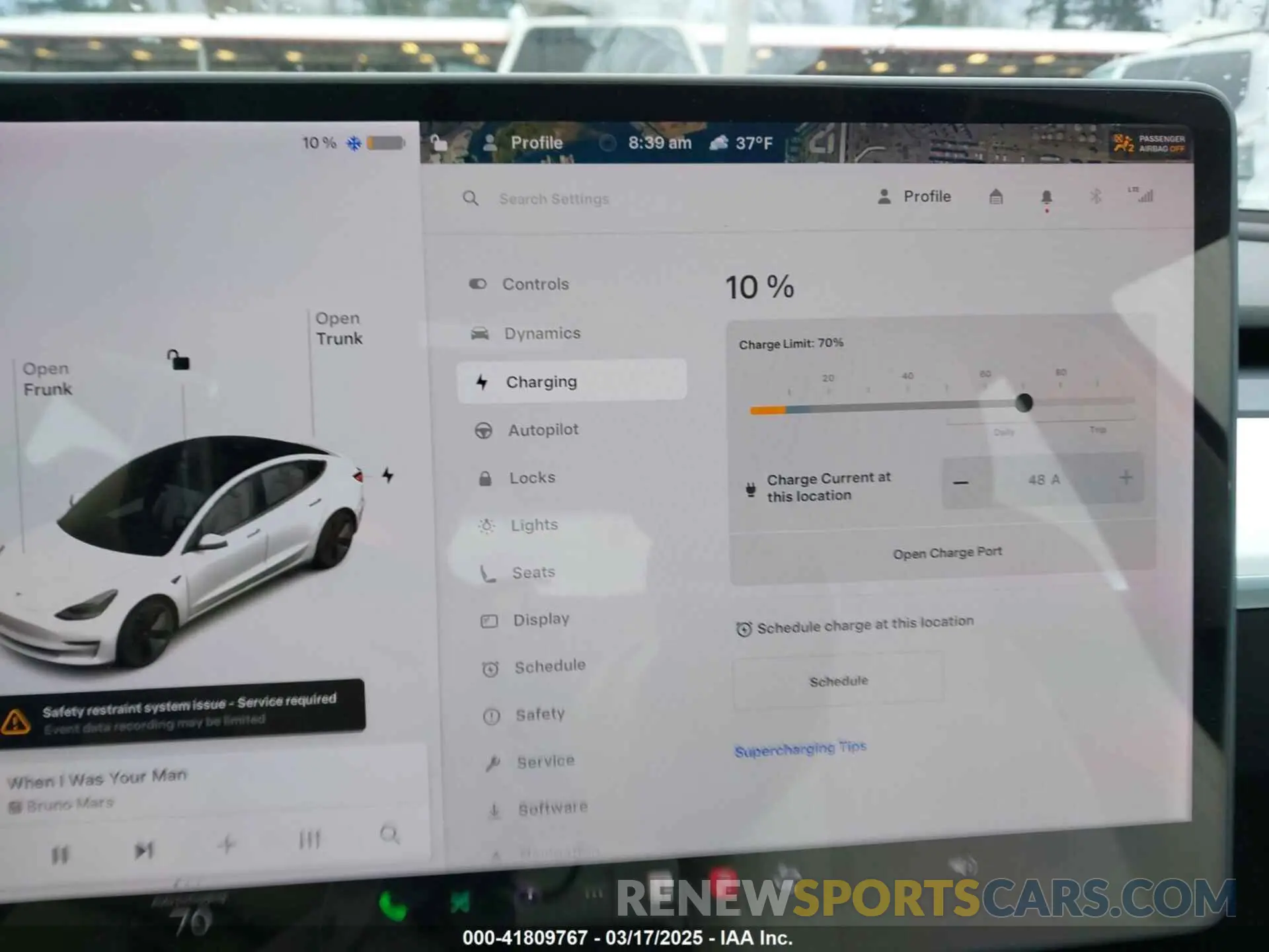 18 Photograph of a damaged car 5YJ3E1EB3MF856009 TESLA MODEL 3 2021