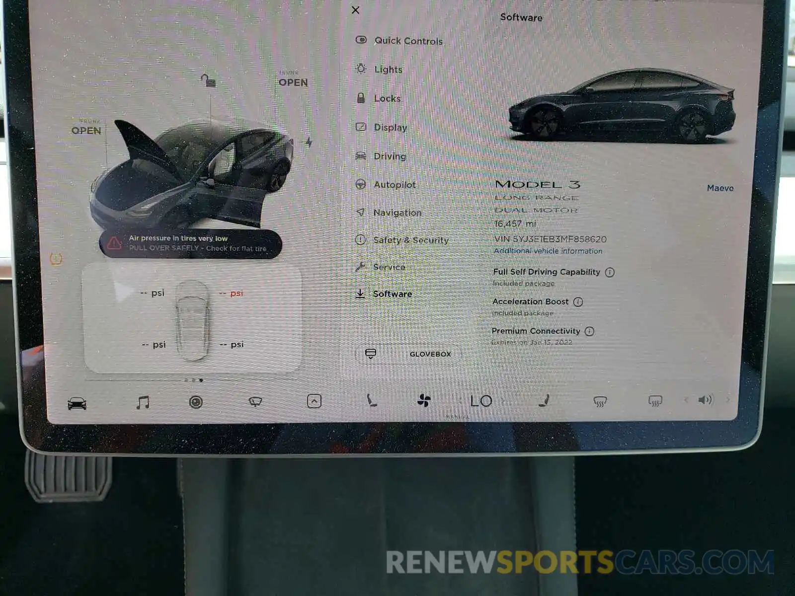 8 Photograph of a damaged car 5YJ3E1EB3MF858620 TESLA MODEL 3 2021