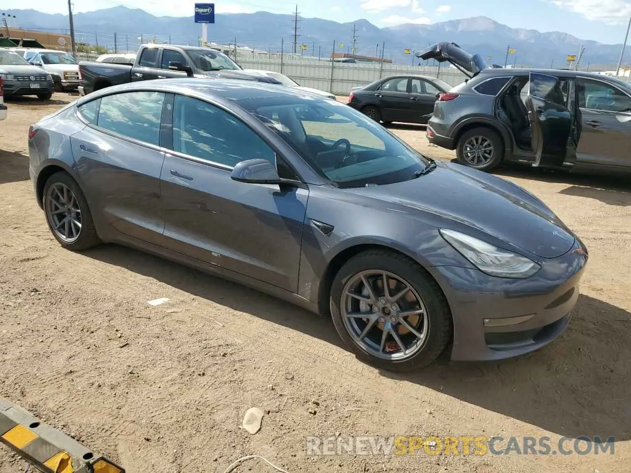 4 Photograph of a damaged car 5YJ3E1EB3MF862036 TESLA MODEL 3 2021