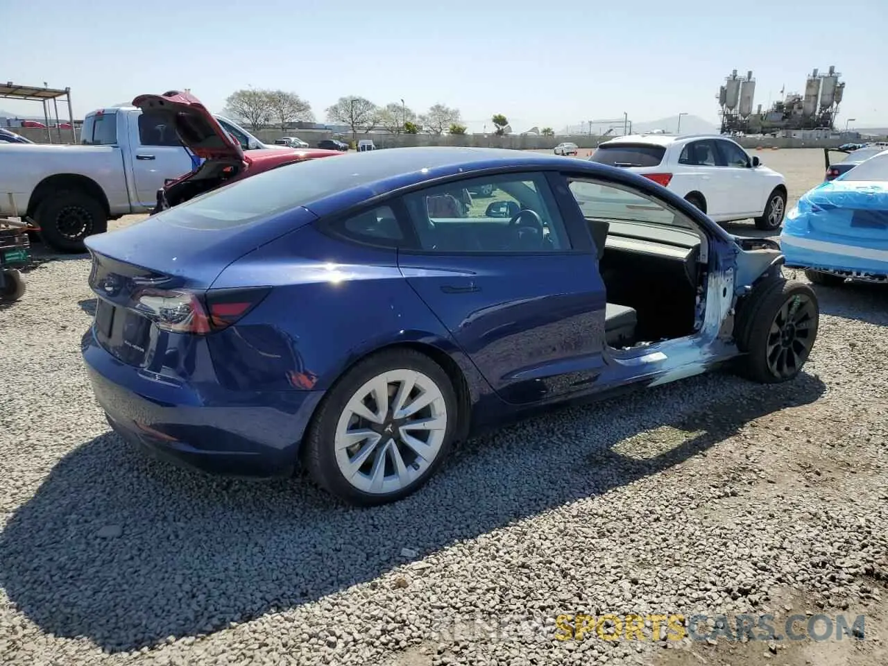 3 Photograph of a damaged car 5YJ3E1EB3MF916144 TESLA MODEL 3 2021