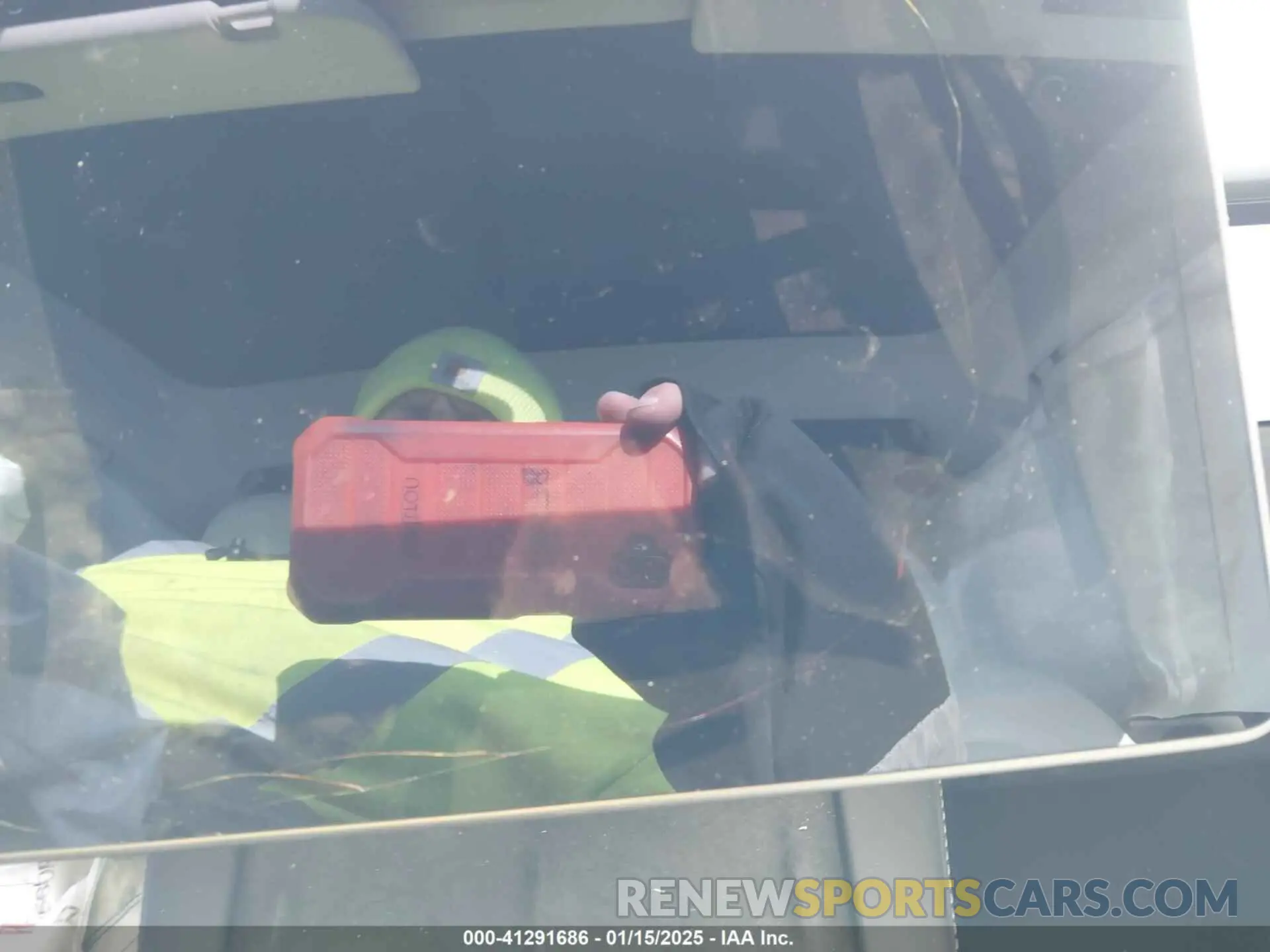 15 Photograph of a damaged car 5YJ3E1EB3MF925135 TESLA MODEL 3 2021