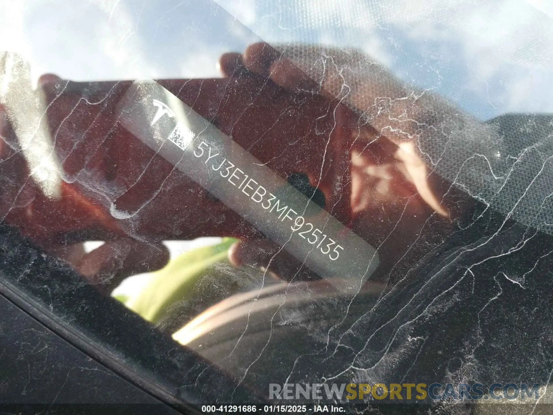 9 Photograph of a damaged car 5YJ3E1EB3MF925135 TESLA MODEL 3 2021