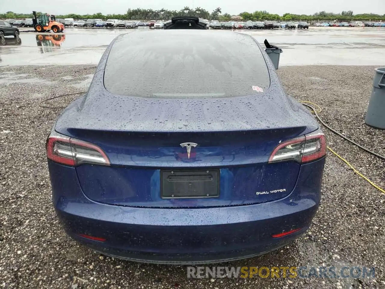 6 Photograph of a damaged car 5YJ3E1EB3MF980135 TESLA MODEL 3 2021