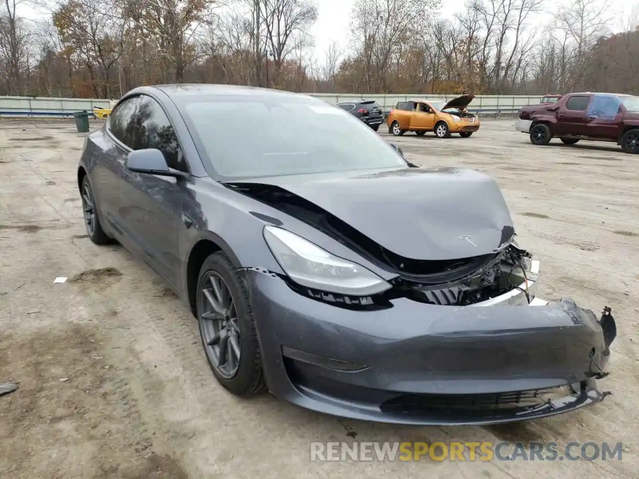 1 Photograph of a damaged car 5YJ3E1EB3MF992656 TESLA MODEL 3 2021