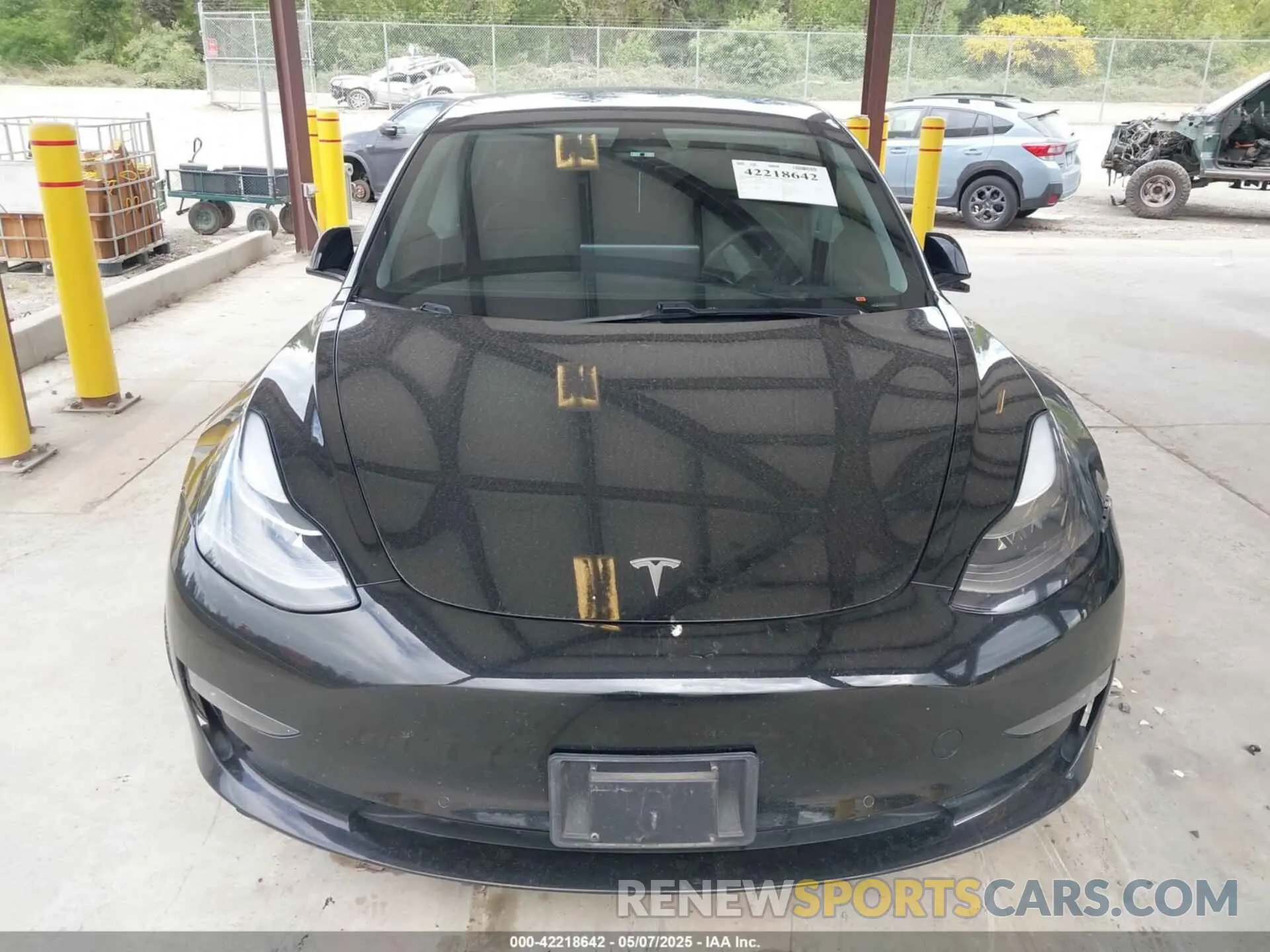 11 Photograph of a damaged car 5YJ3E1EB4MF002436 TESLA MODEL 3 2021