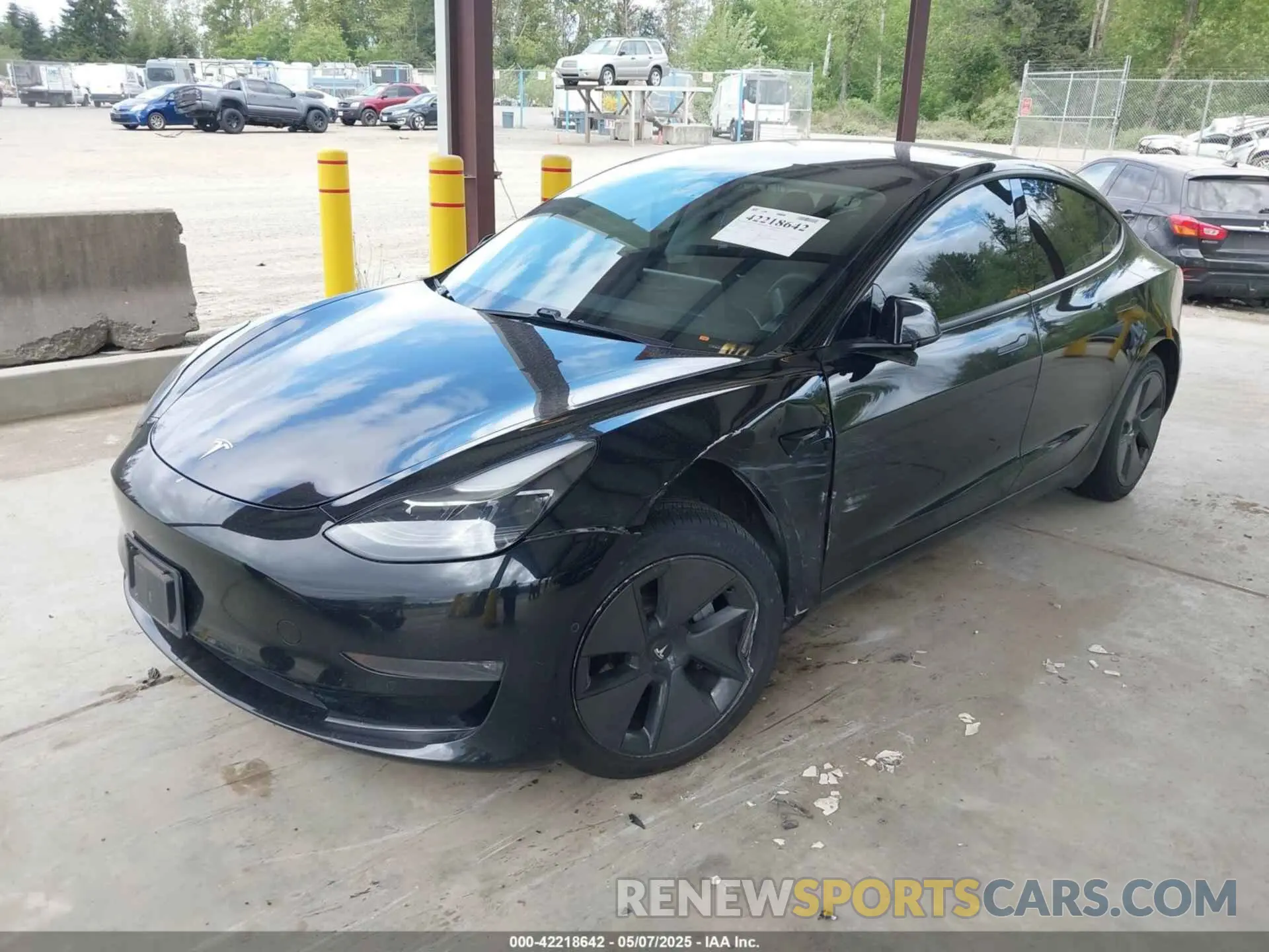 2 Photograph of a damaged car 5YJ3E1EB4MF002436 TESLA MODEL 3 2021