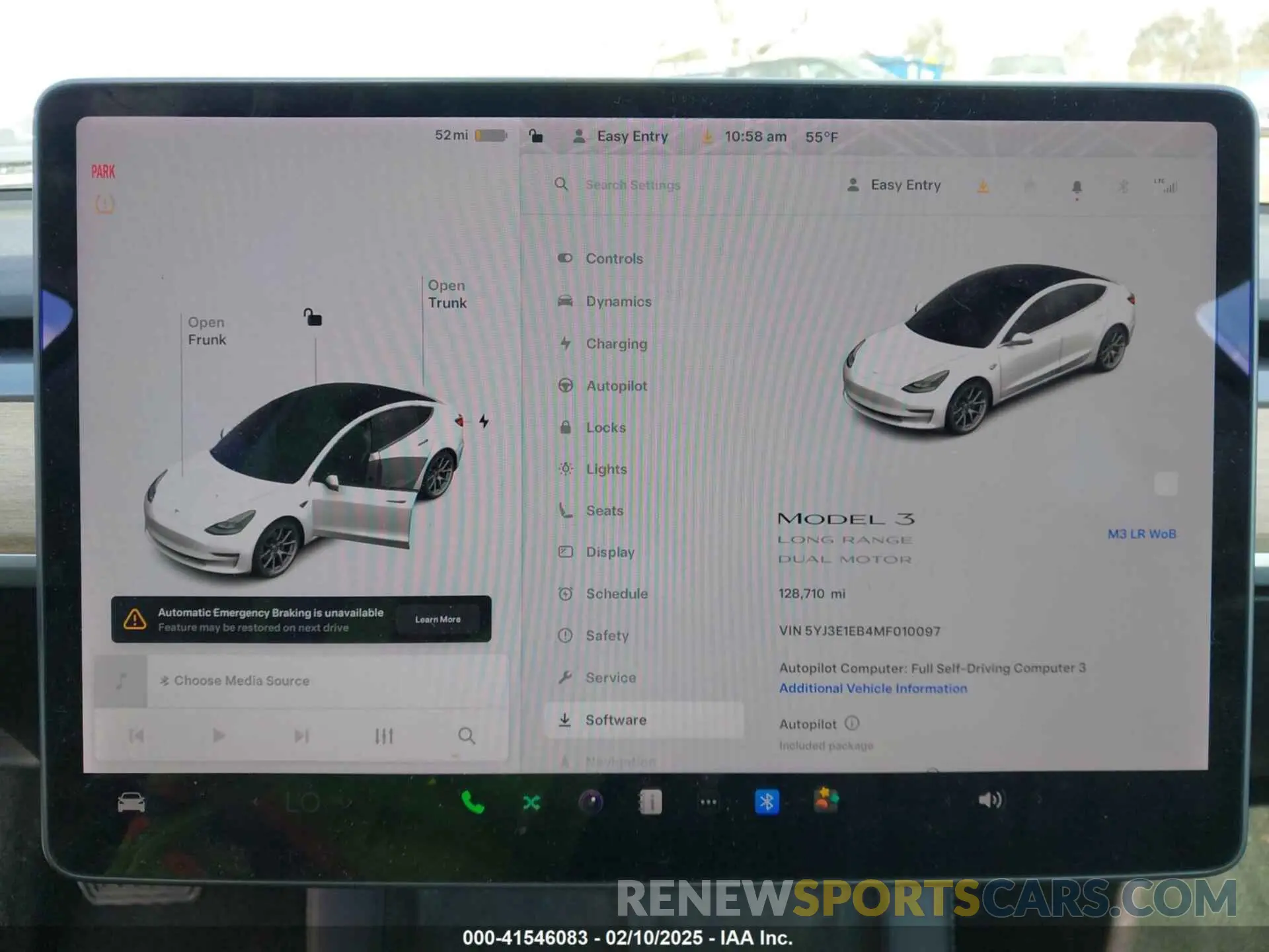 18 Photograph of a damaged car 5YJ3E1EB4MF010097 TESLA MODEL 3 2021