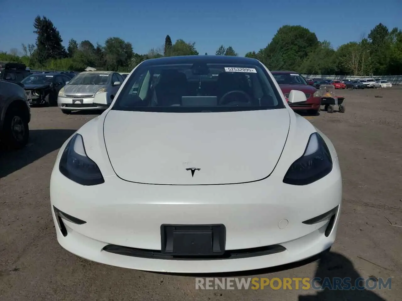 5 Photograph of a damaged car 5YJ3E1EB4MF052429 TESLA MODEL 3 2021