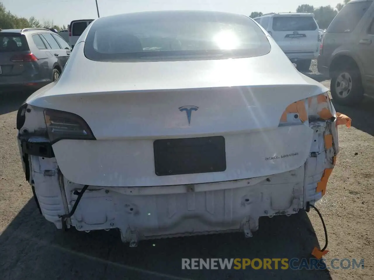 6 Photograph of a damaged car 5YJ3E1EB4MF052429 TESLA MODEL 3 2021