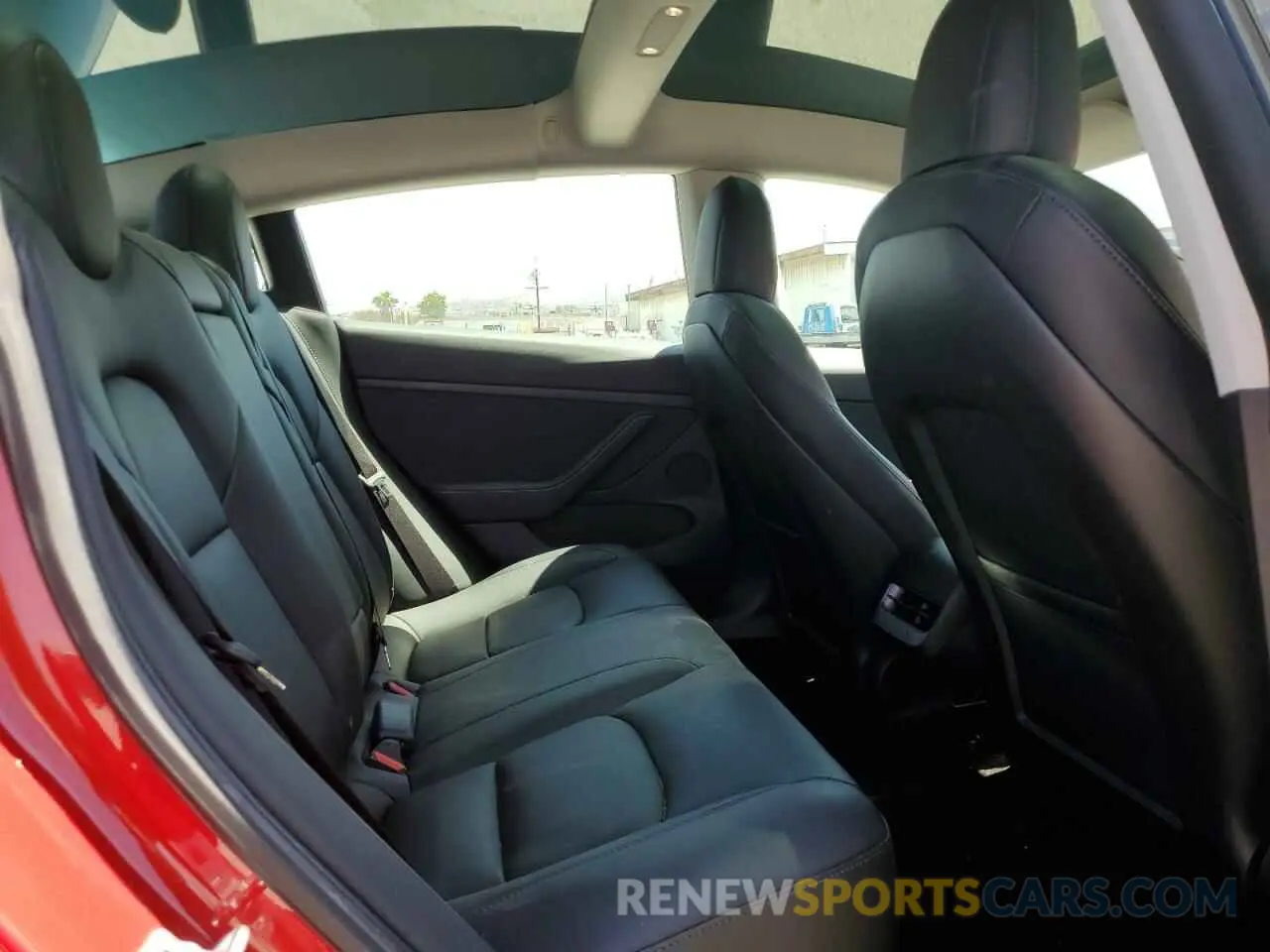 10 Photograph of a damaged car 5YJ3E1EB4MF055962 TESLA MODEL 3 2021