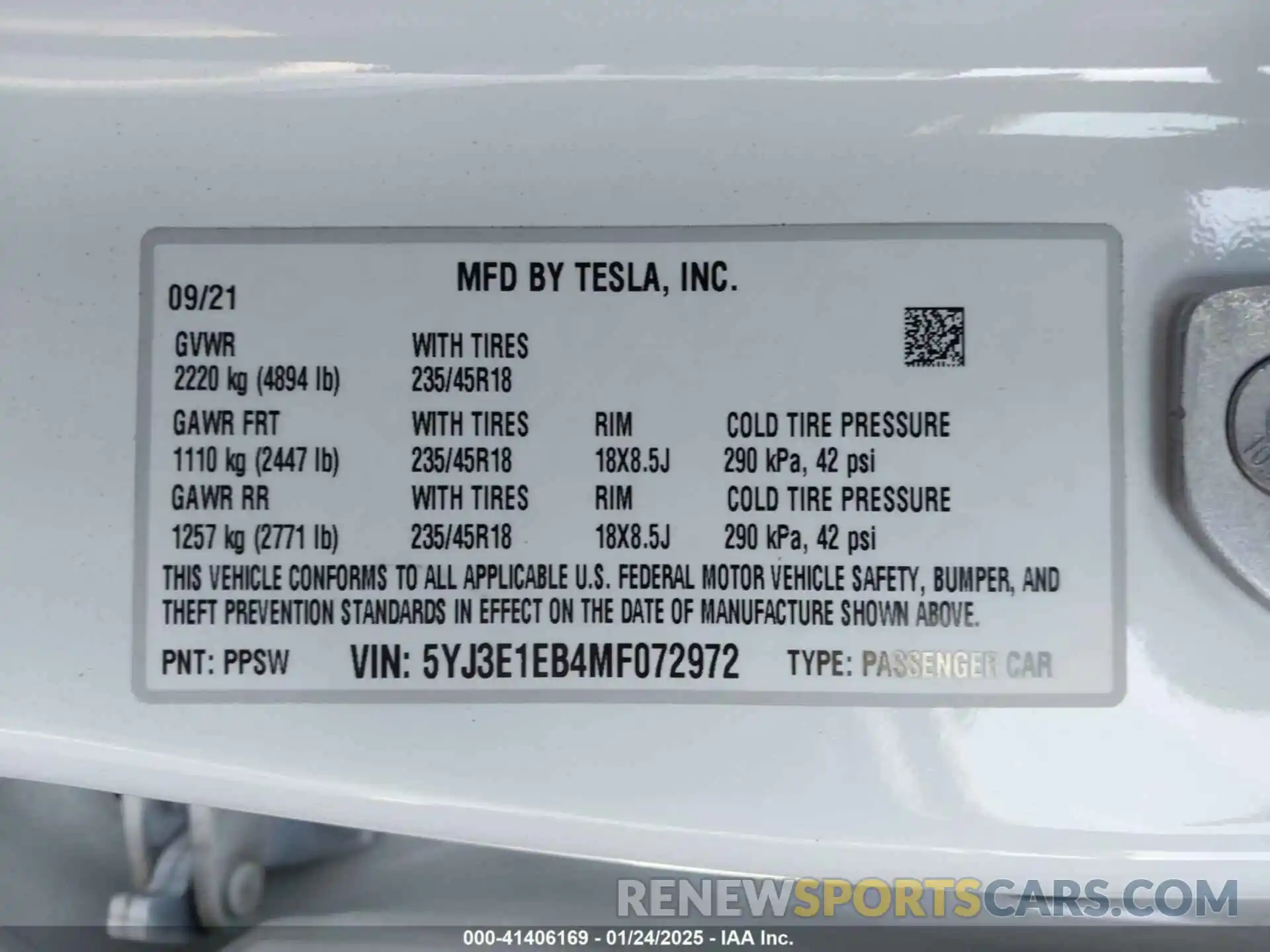 9 Photograph of a damaged car 5YJ3E1EB4MF072972 TESLA MODEL 3 2021