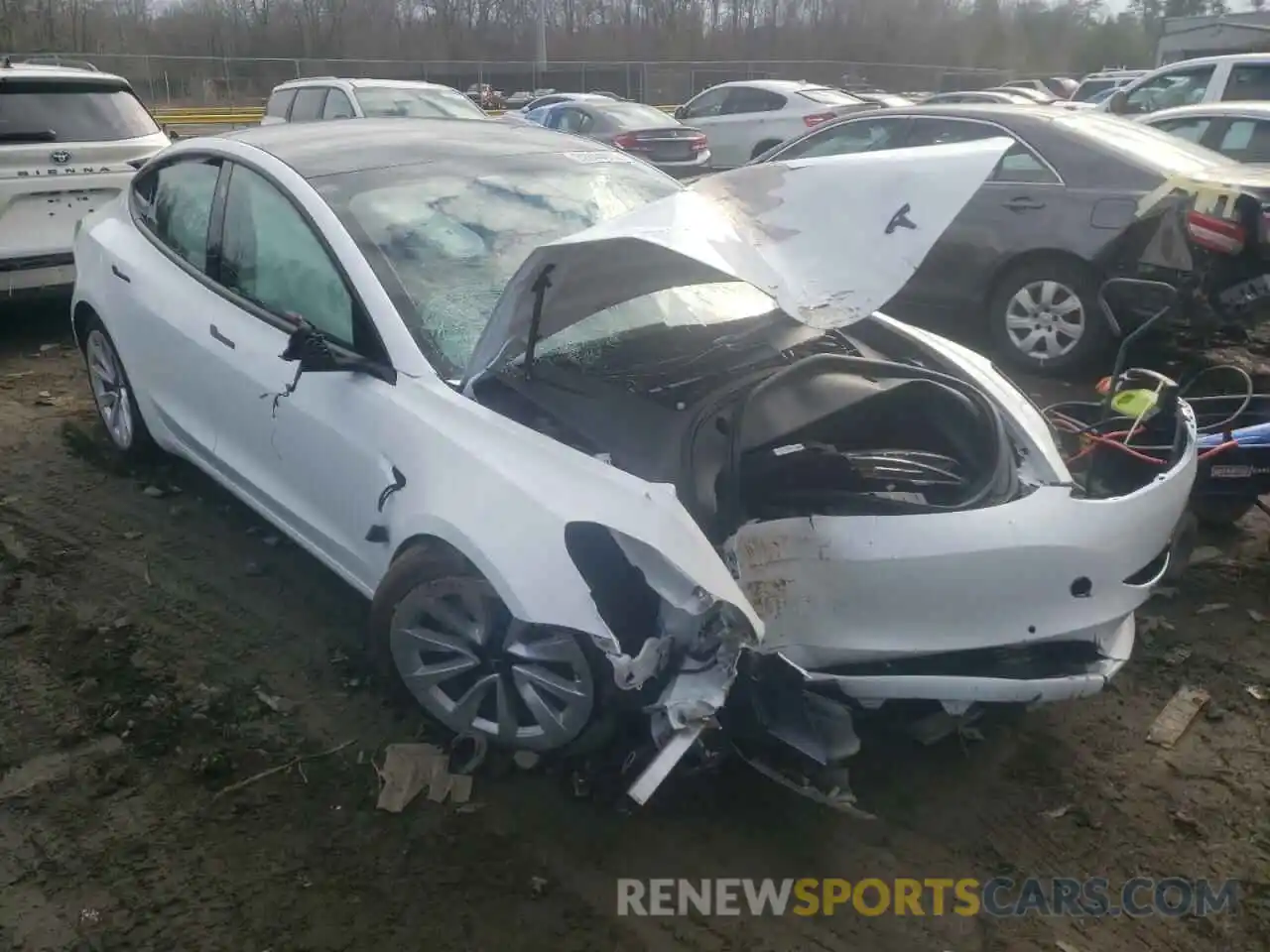 1 Photograph of a damaged car 5YJ3E1EB4MF101080 TESLA MODEL 3 2021