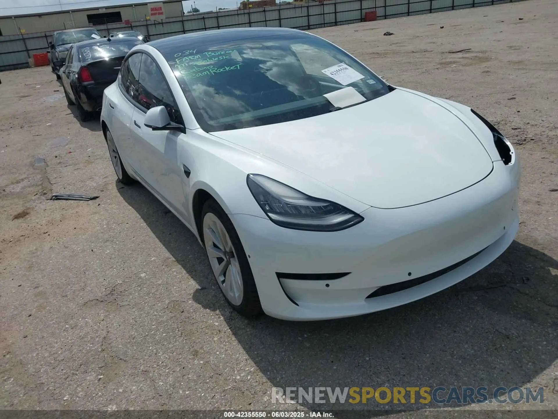 1 Photograph of a damaged car 5YJ3E1EB4MF850459 TESLA MODEL 3 2021