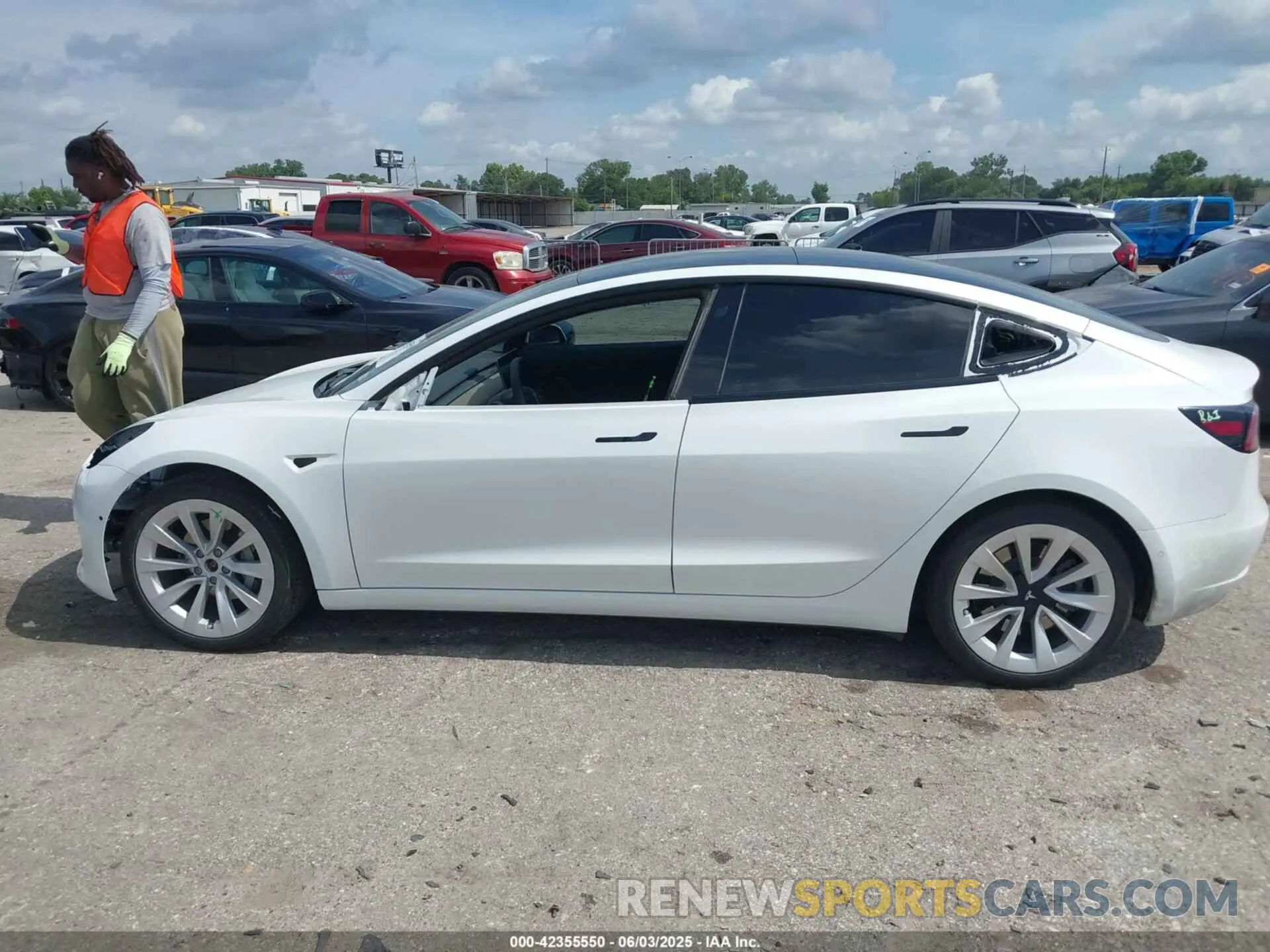 13 Photograph of a damaged car 5YJ3E1EB4MF850459 TESLA MODEL 3 2021