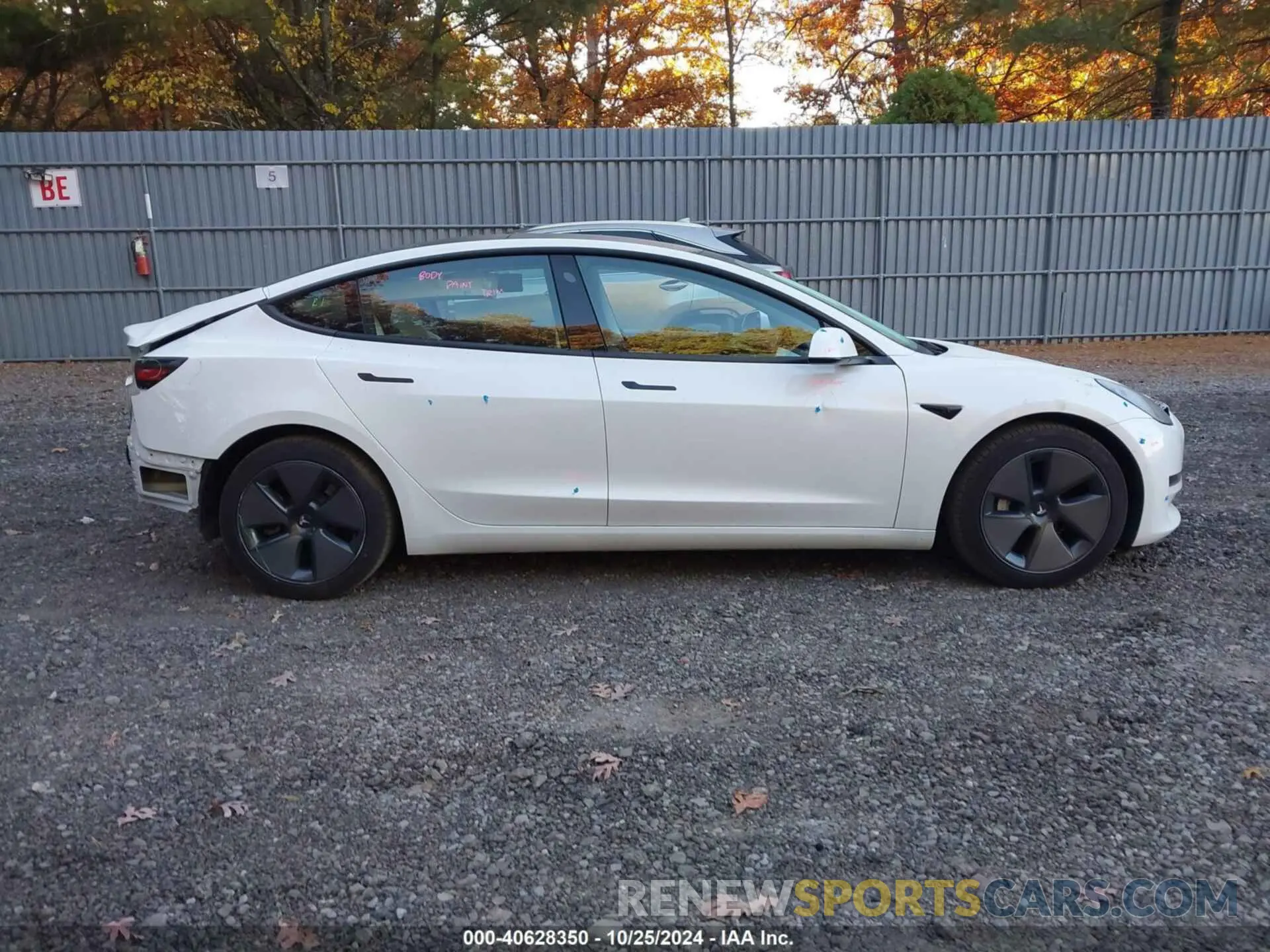 14 Photograph of a damaged car 5YJ3E1EB4MF855158 TESLA MODEL 3 2021