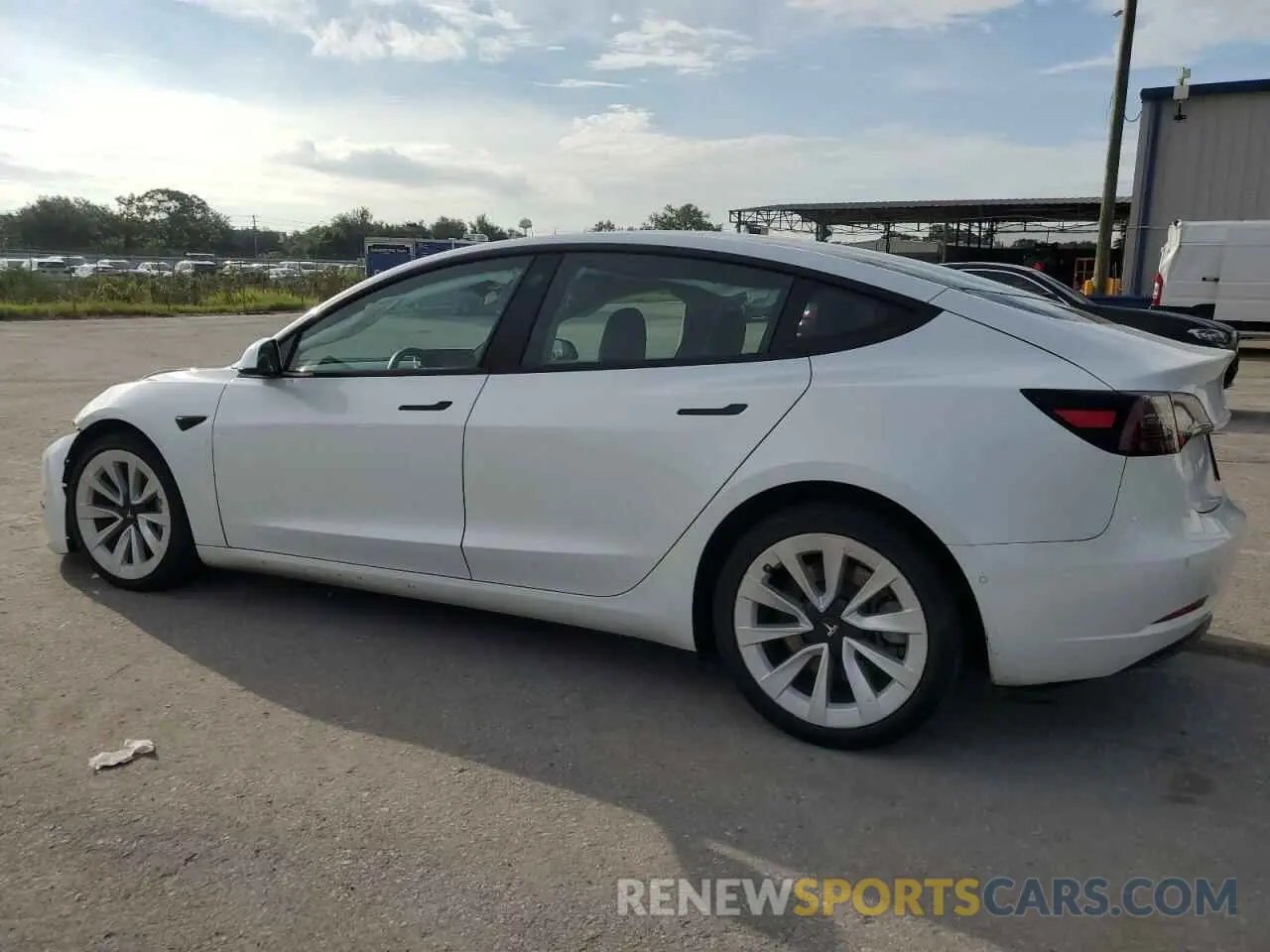 2 Photograph of a damaged car 5YJ3E1EB4MF859887 TESLA MODEL 3 2021