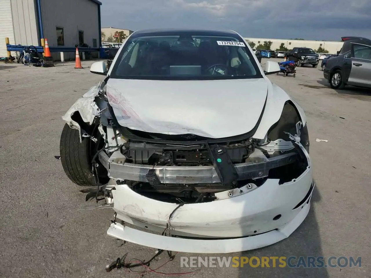 5 Photograph of a damaged car 5YJ3E1EB4MF859887 TESLA MODEL 3 2021