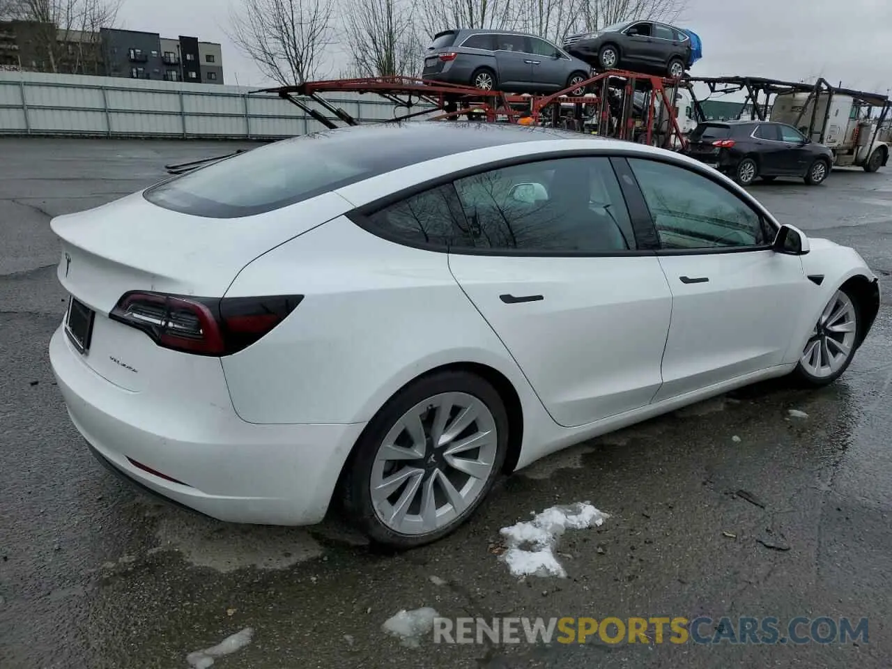 3 Photograph of a damaged car 5YJ3E1EB4MF872882 TESLA MODEL 3 2021
