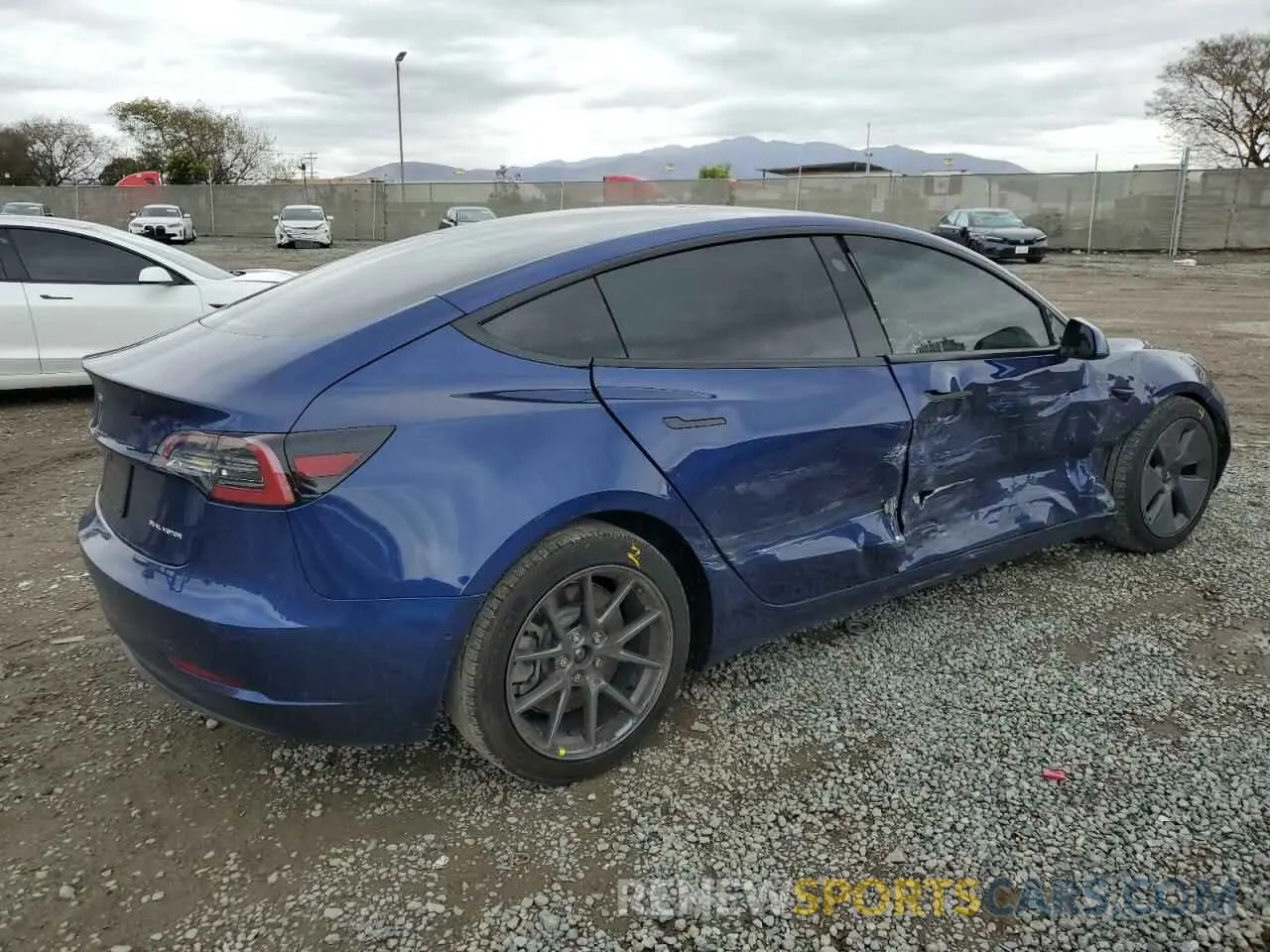 3 Photograph of a damaged car 5YJ3E1EB4MF876849 TESLA MODEL 3 2021