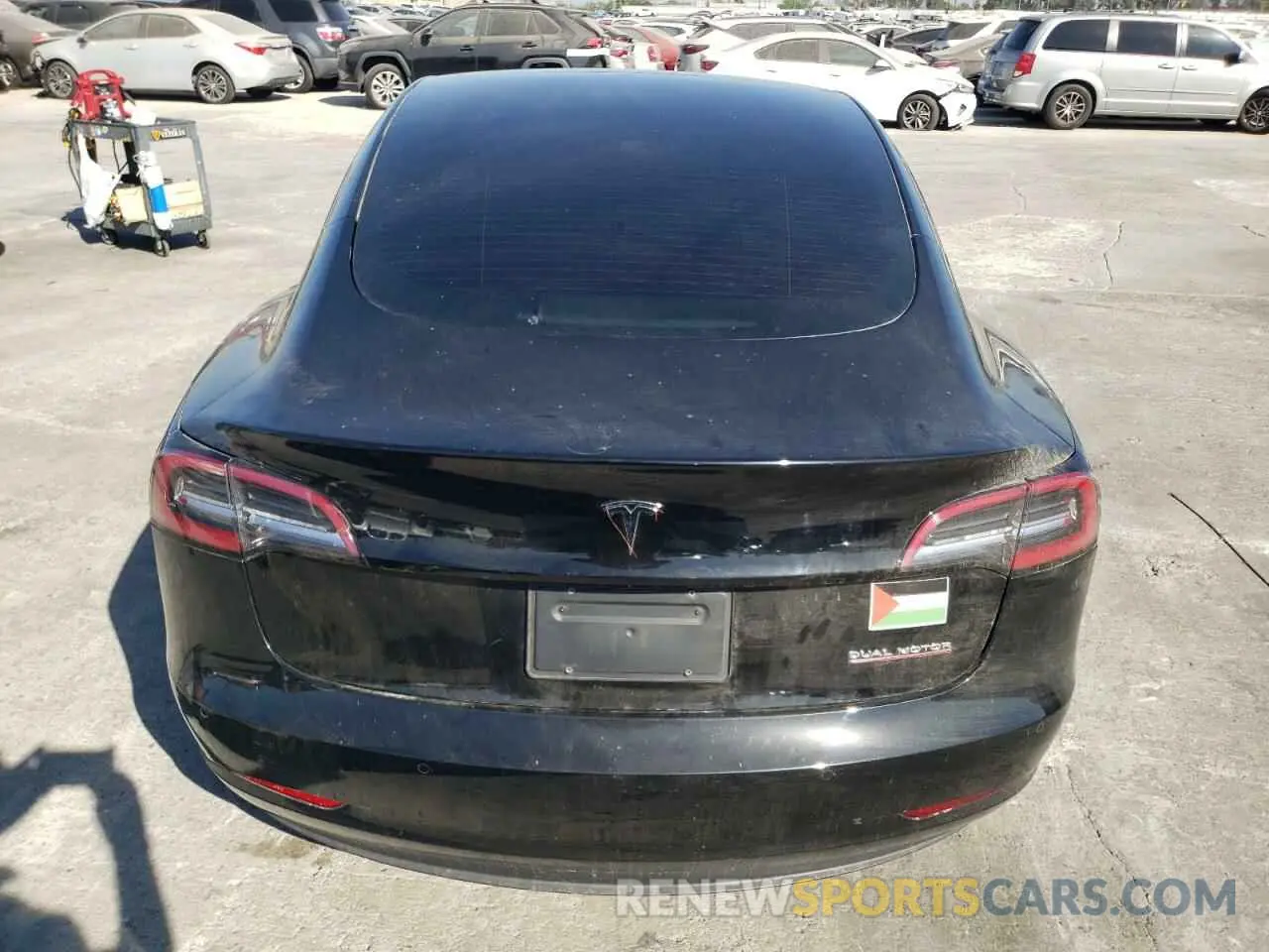 6 Photograph of a damaged car 5YJ3E1EB4MF879556 TESLA MODEL 3 2021