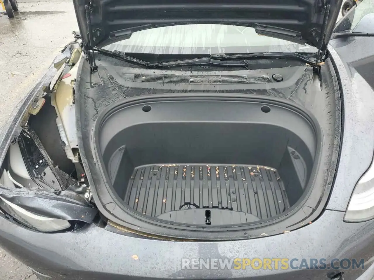 11 Photograph of a damaged car 5YJ3E1EB4MF902690 TESLA MODEL 3 2021