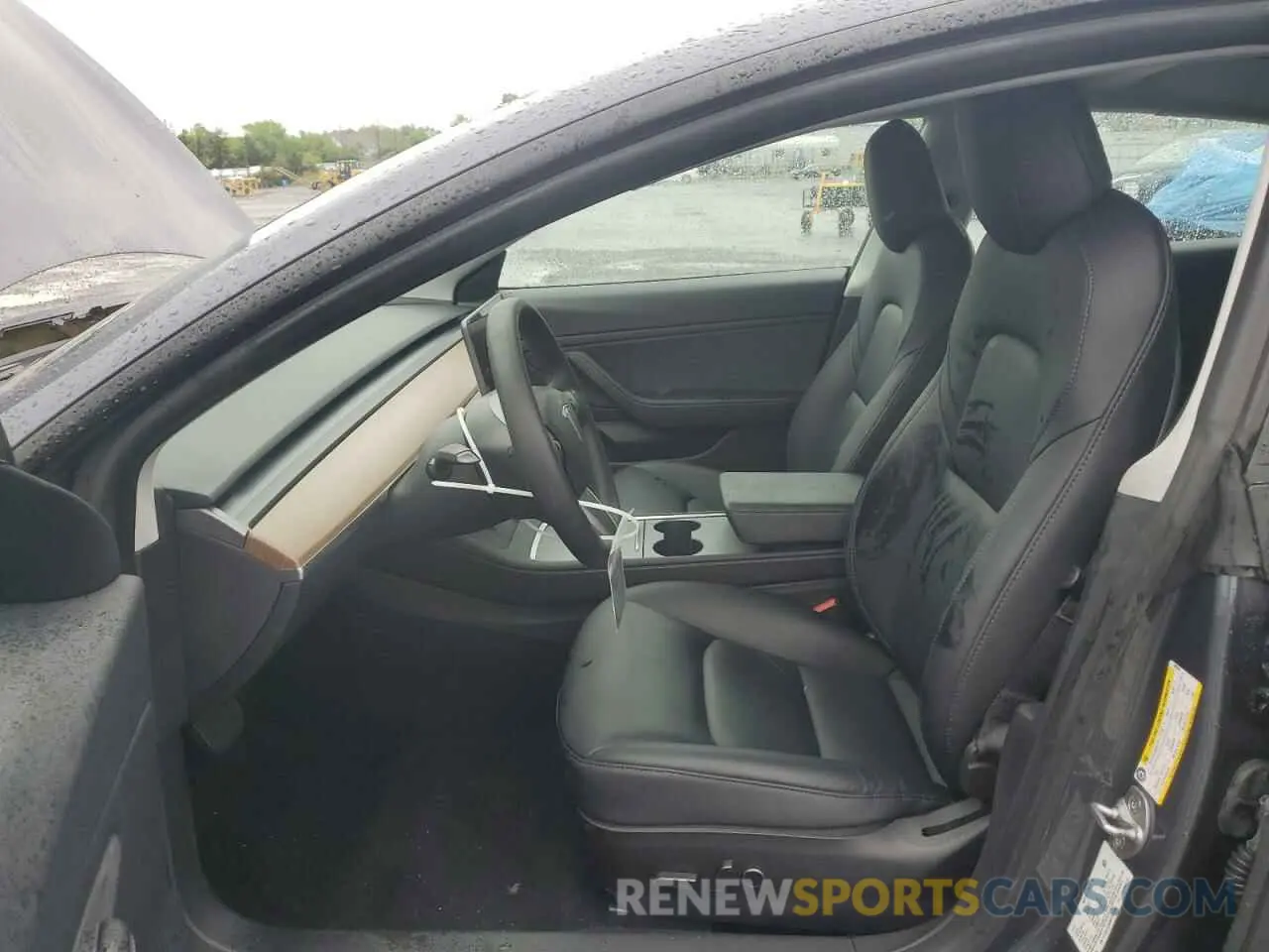 7 Photograph of a damaged car 5YJ3E1EB4MF902690 TESLA MODEL 3 2021