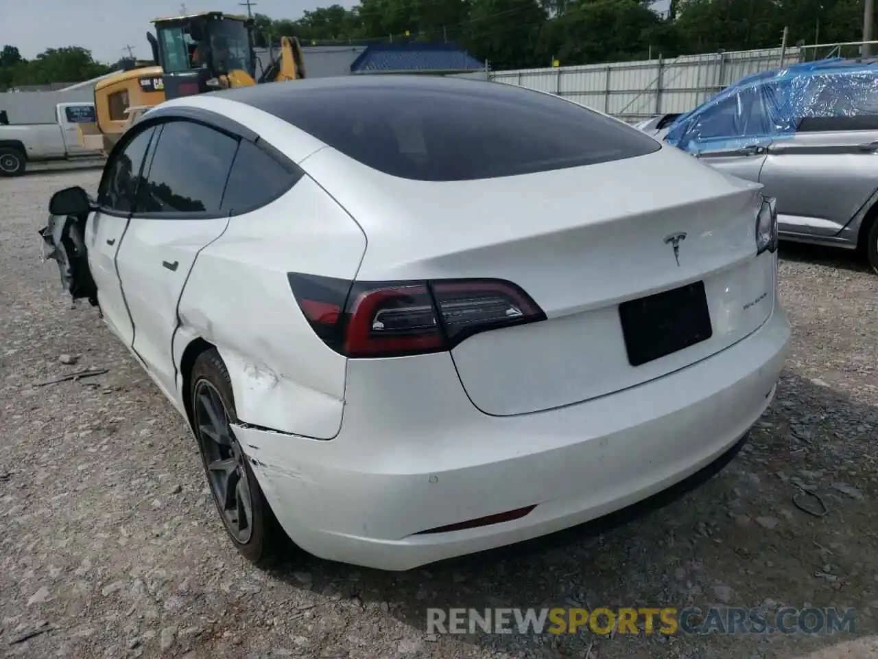 3 Photograph of a damaged car 5YJ3E1EB4MF925791 TESLA MODEL 3 2021