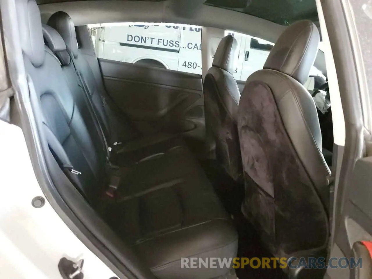 10 Photograph of a damaged car 5YJ3E1EB4MF938427 TESLA MODEL 3 2021