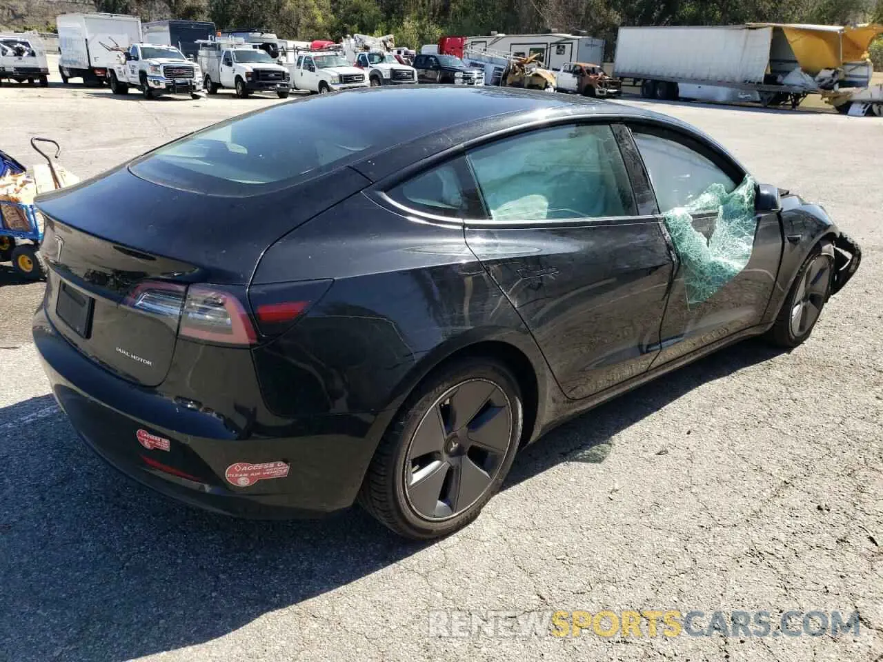 3 Photograph of a damaged car 5YJ3E1EB4MF995713 TESLA MODEL 3 2021