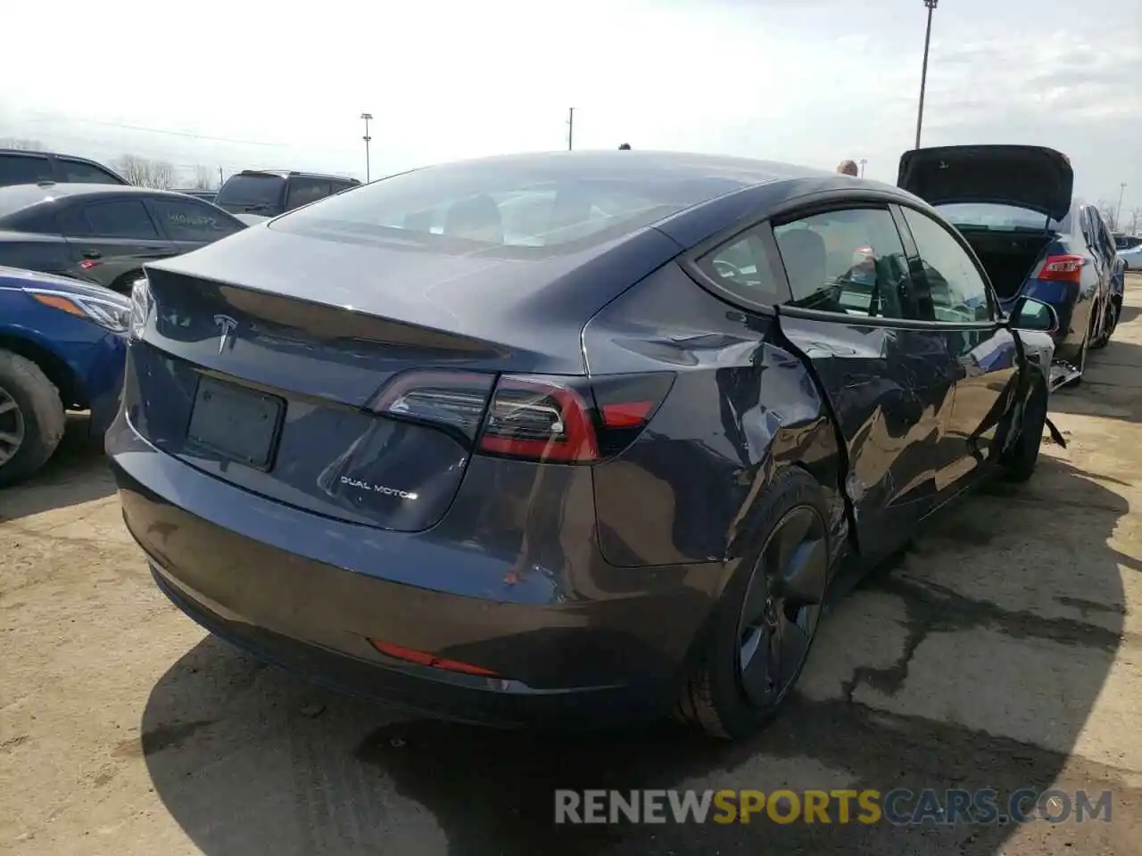 4 Photograph of a damaged car 5YJ3E1EB5MF067490 TESLA MODEL 3 2021