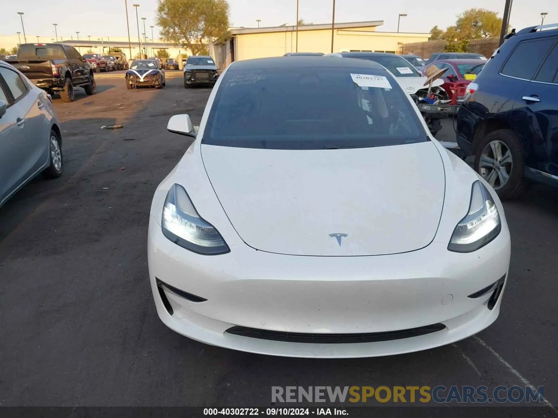 13 Photograph of a damaged car 5YJ3E1EB5MF072222 TESLA MODEL 3 2021