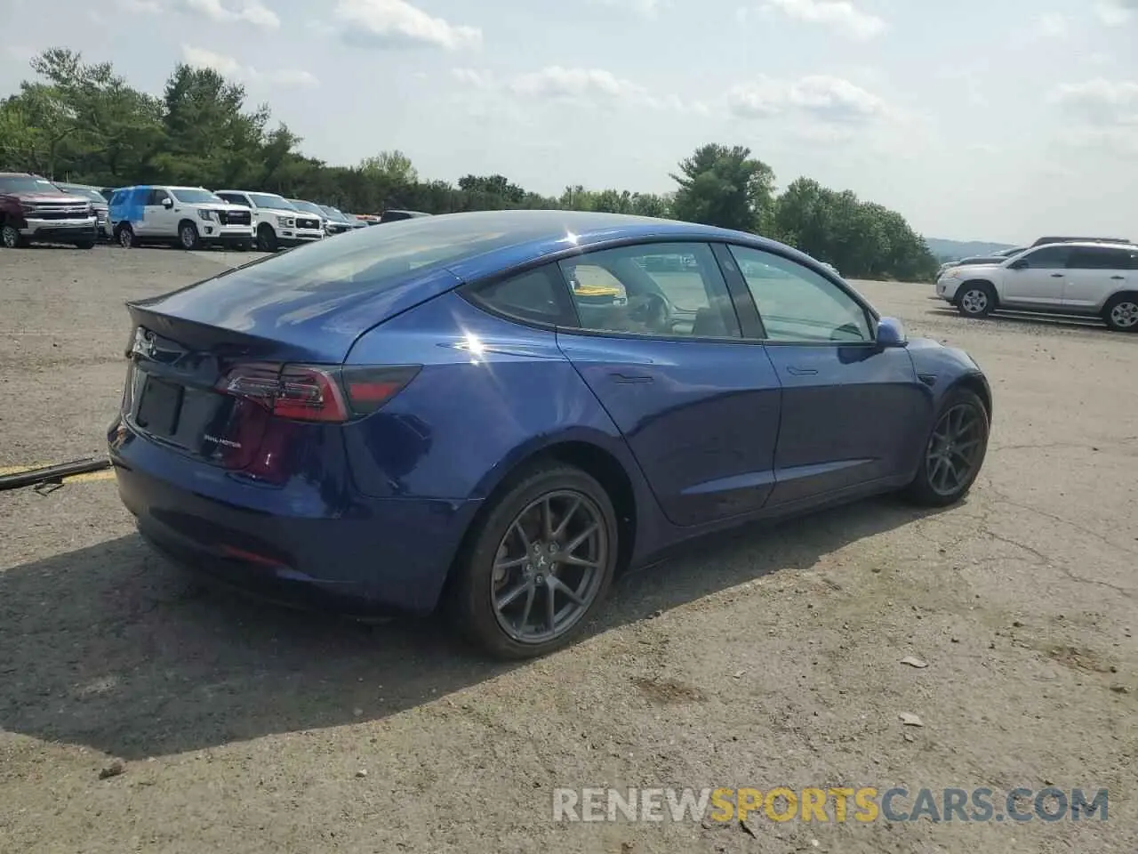 3 Photograph of a damaged car 5YJ3E1EB5MF853256 TESLA MODEL 3 2021