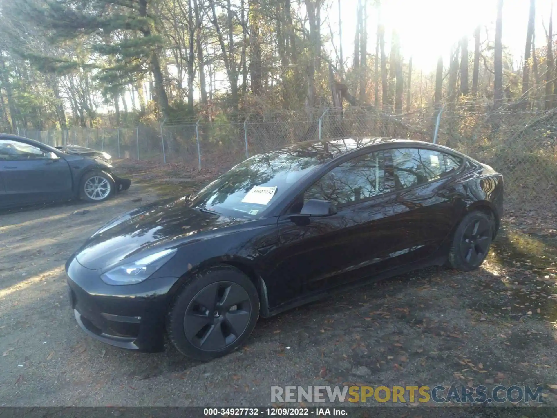 2 Photograph of a damaged car 5YJ3E1EB5MF960761 TESLA MODEL 3 2021