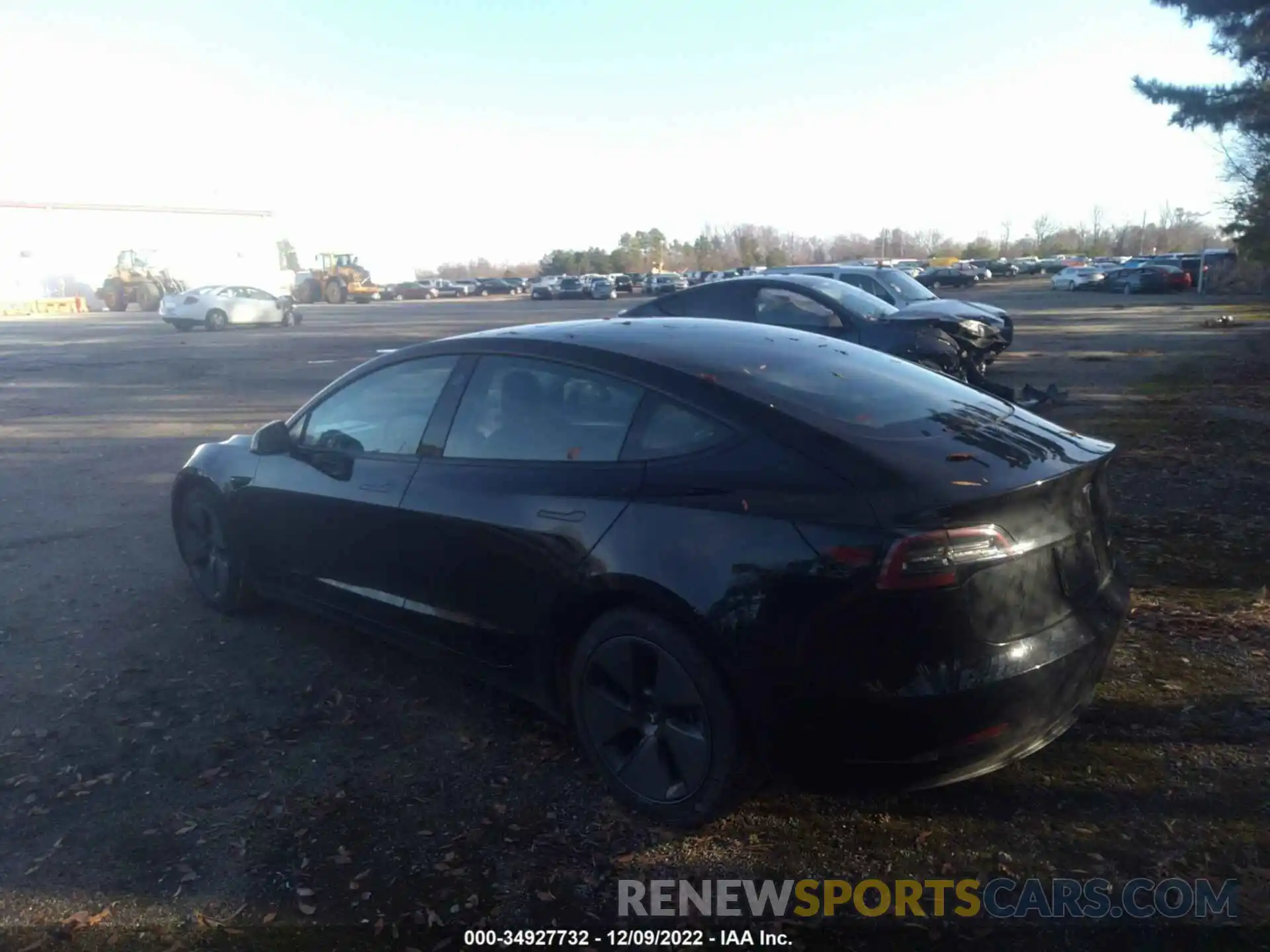 3 Photograph of a damaged car 5YJ3E1EB5MF960761 TESLA MODEL 3 2021