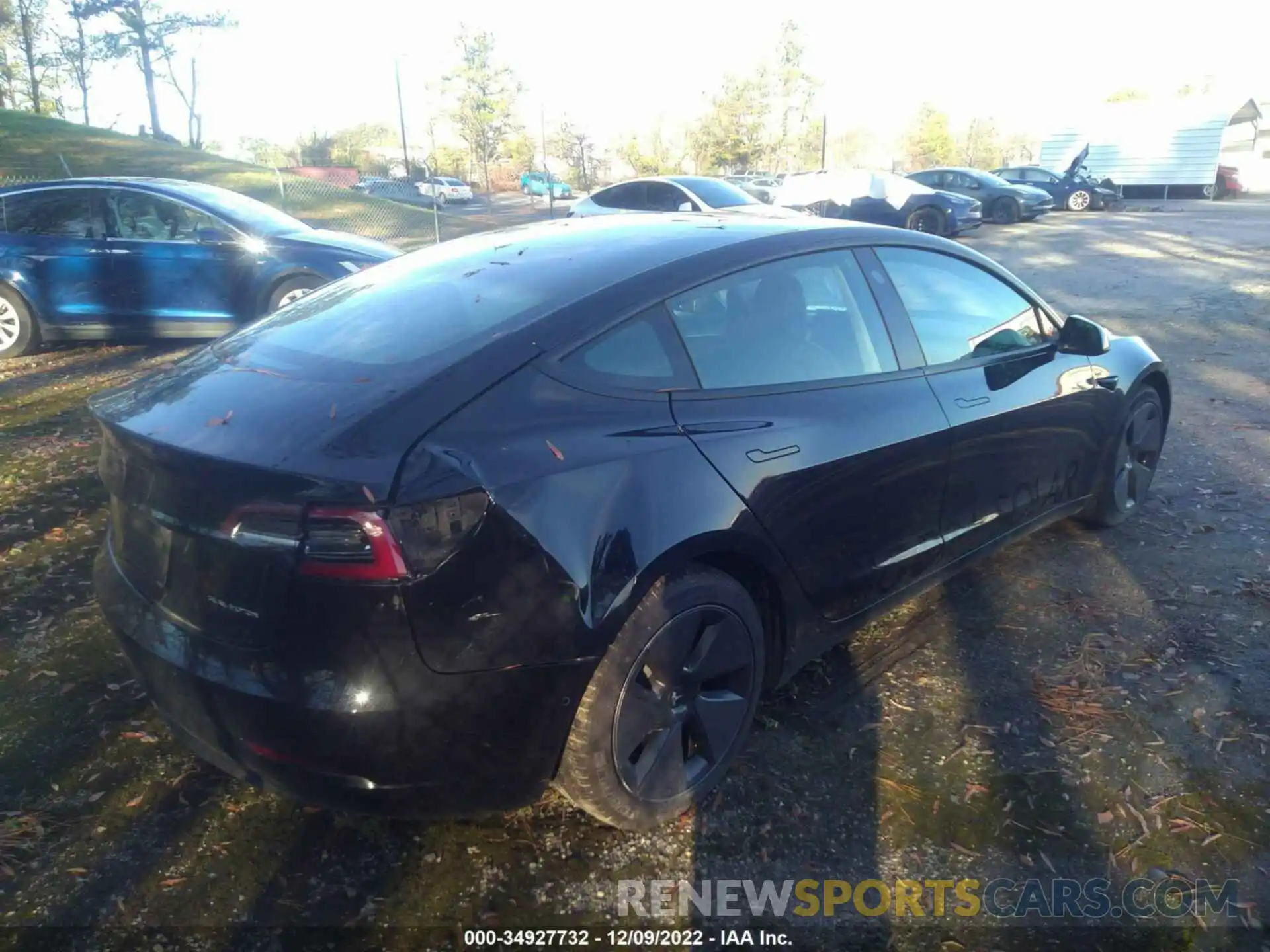 6 Photograph of a damaged car 5YJ3E1EB5MF960761 TESLA MODEL 3 2021