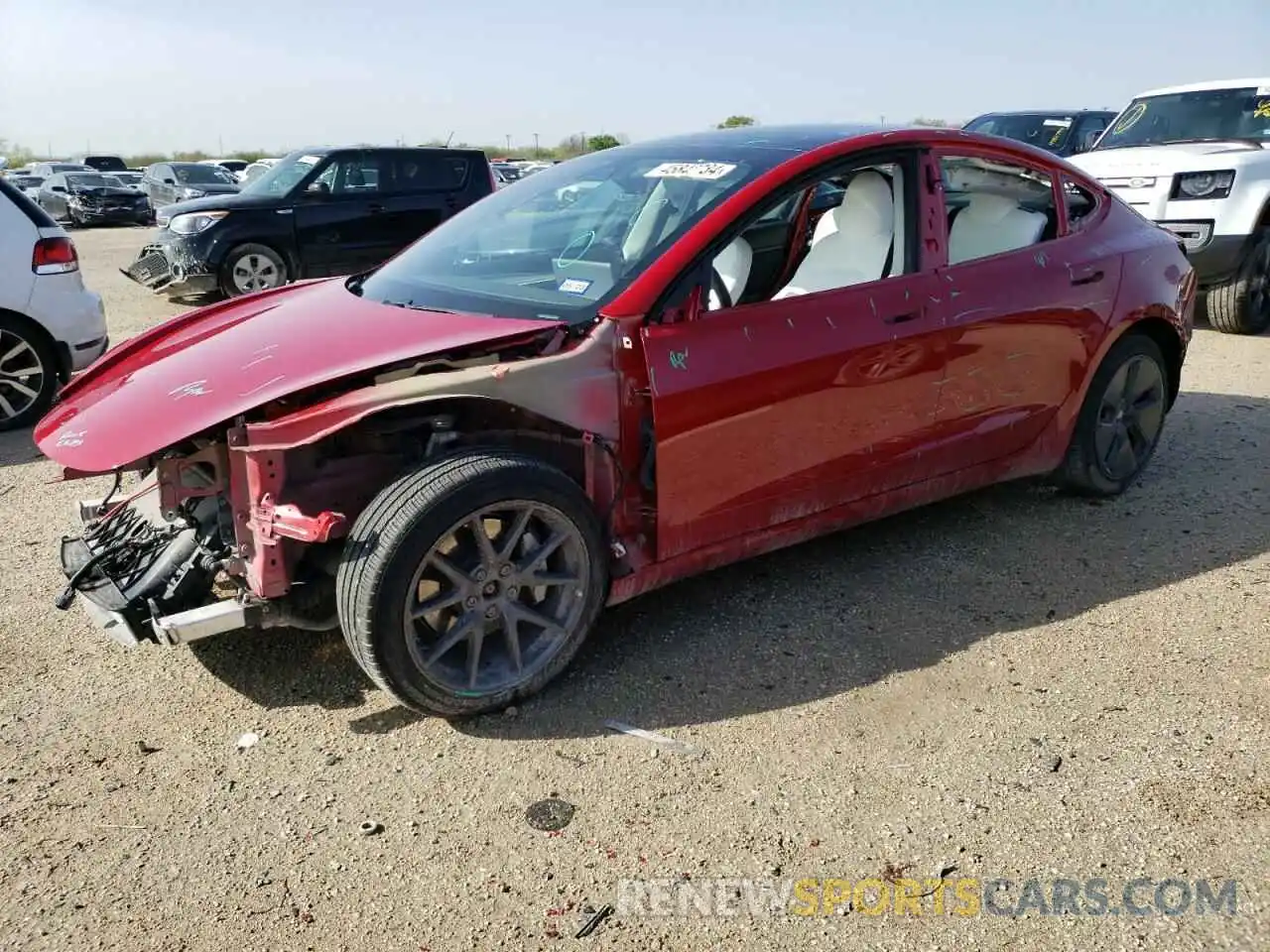 1 Photograph of a damaged car 5YJ3E1EB5MF975700 TESLA MODEL 3 2021